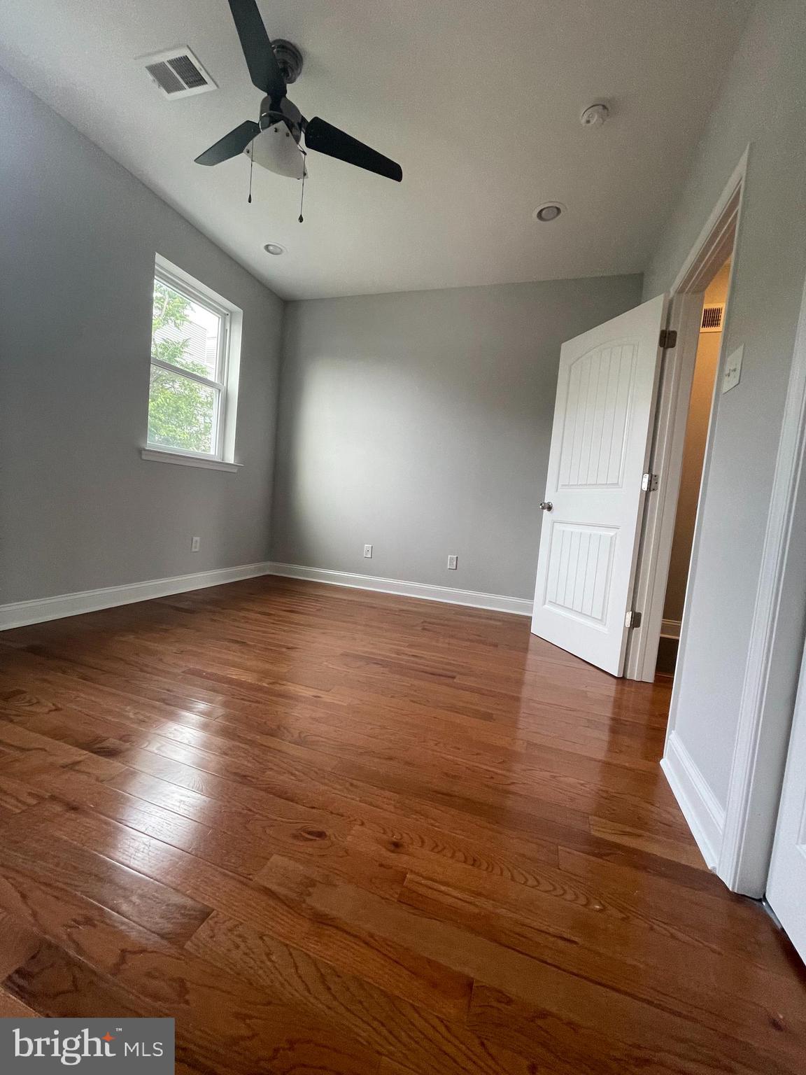 GRAYS FERRY - Residential Lease