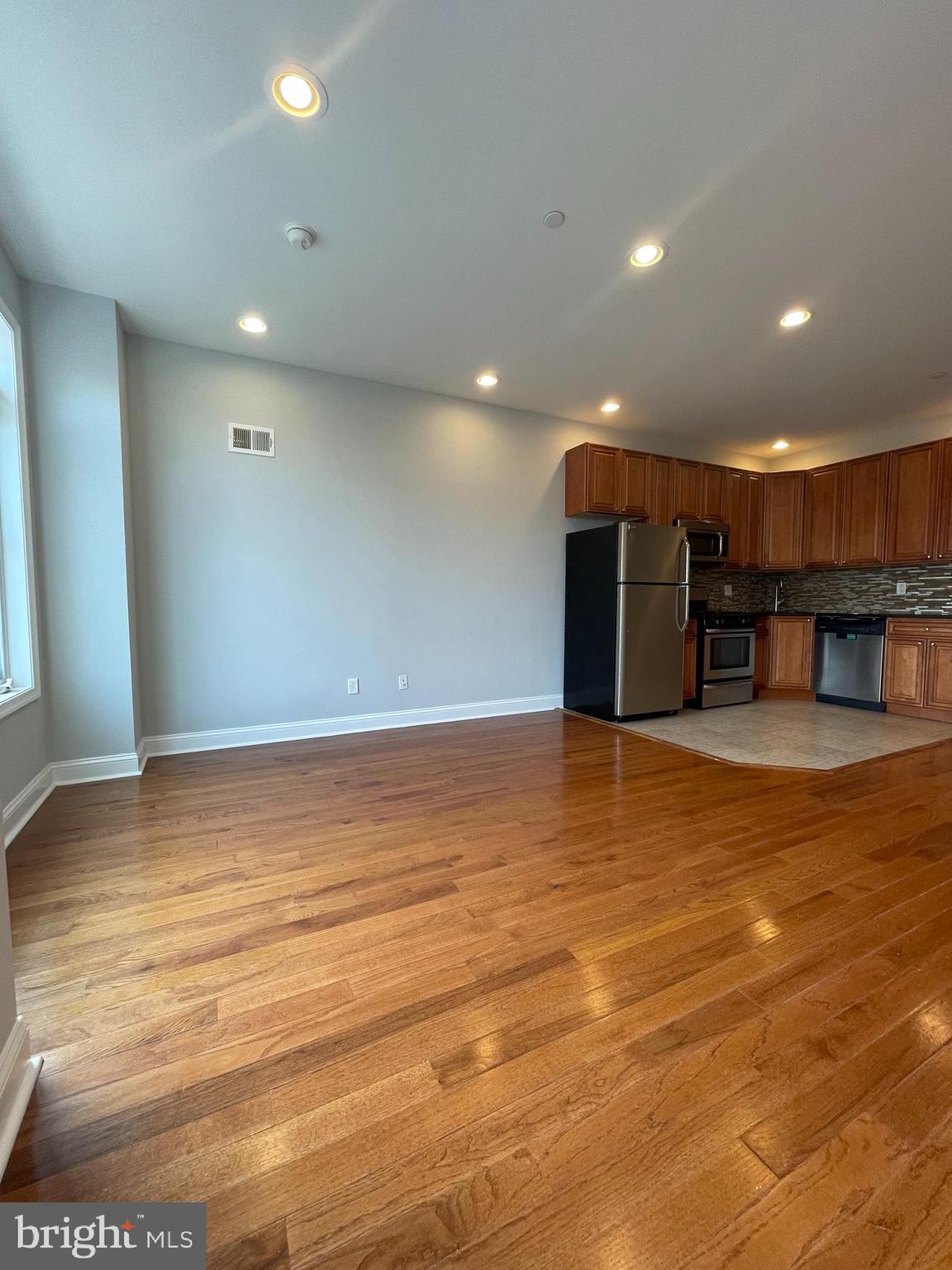 GRAYS FERRY - Residential Lease