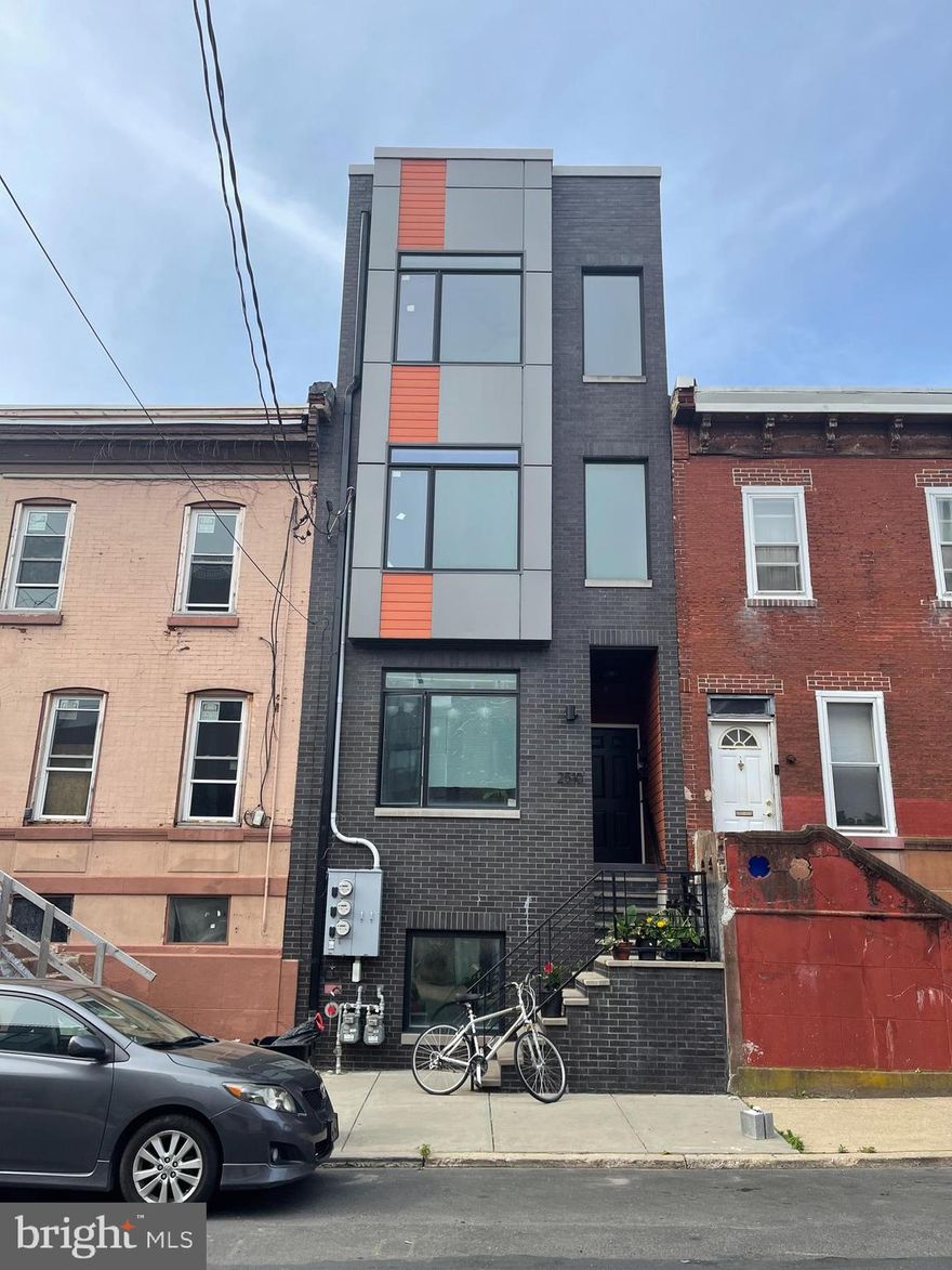 This 3 bed 3 bath brand new unit is located in the Grays Ferry Section of South Philadelphia. The main level has a beautiful kitchen, dining area/ living area, hallway closet, full bathroom, and bedroom. The next level up, has two large bedrooms, linen closet, hallway bathroom, and the laundry room. Front bedroom has its own bathroom. The top floor level is where the access to the roof-deck is. The private roofdeck is equipped with water and electric. The stunning views of the city are bound to impress everyone! This is in close proximity to UPenn, public transport, Grocery, Rittenhouse, Highways, and much more! Come and lock this location in today!