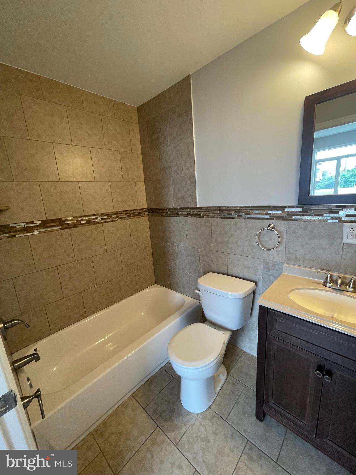 GRAYS FERRY - Residential Lease