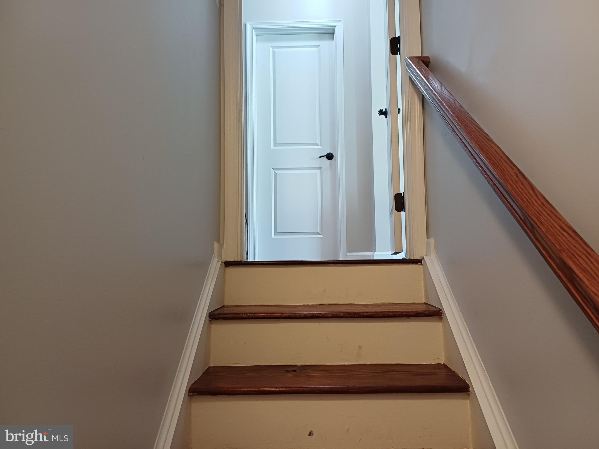 KIRKPATRICK WEST - Residential Lease