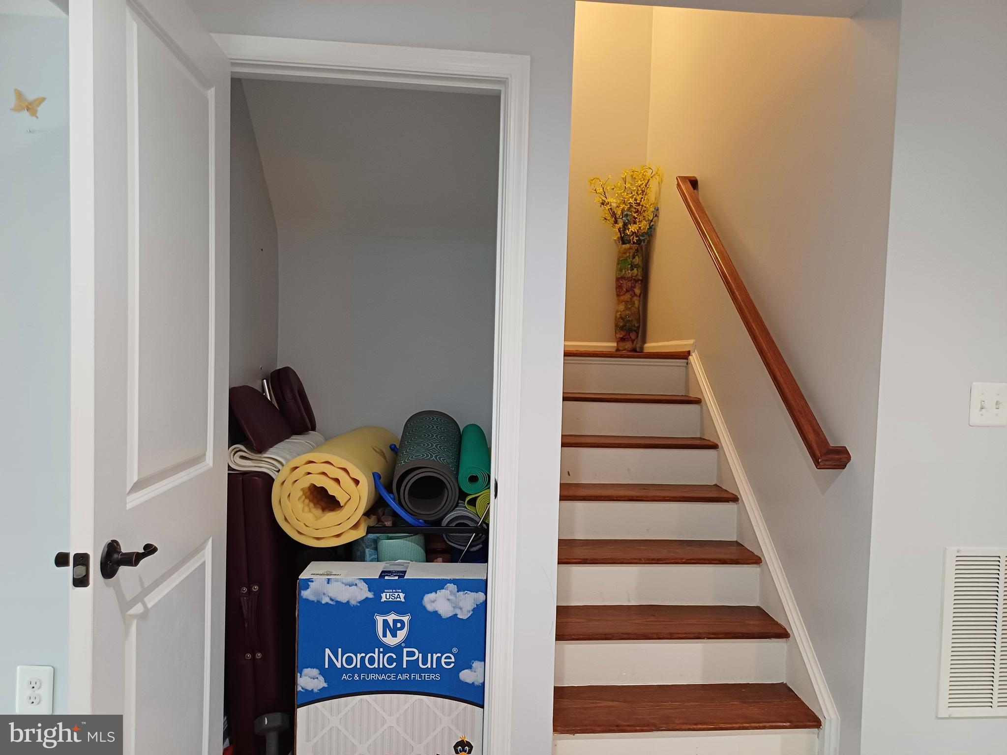 KIRKPATRICK WEST - Residential Lease