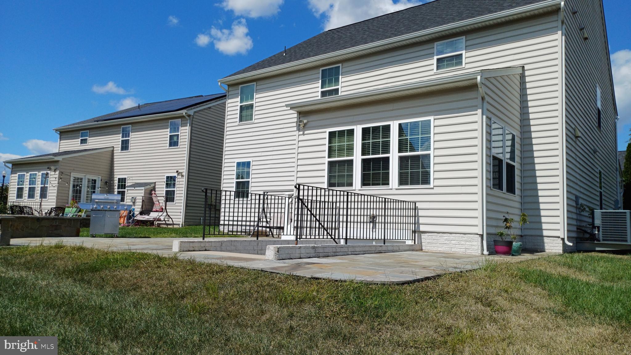 KIRKPATRICK WEST - Residential Lease