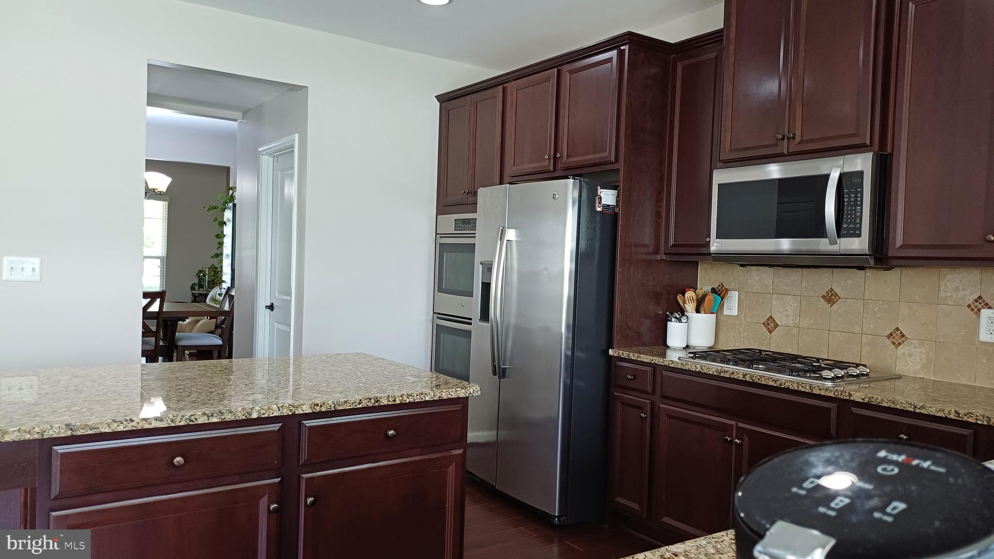 KIRKPATRICK WEST - Residential Lease