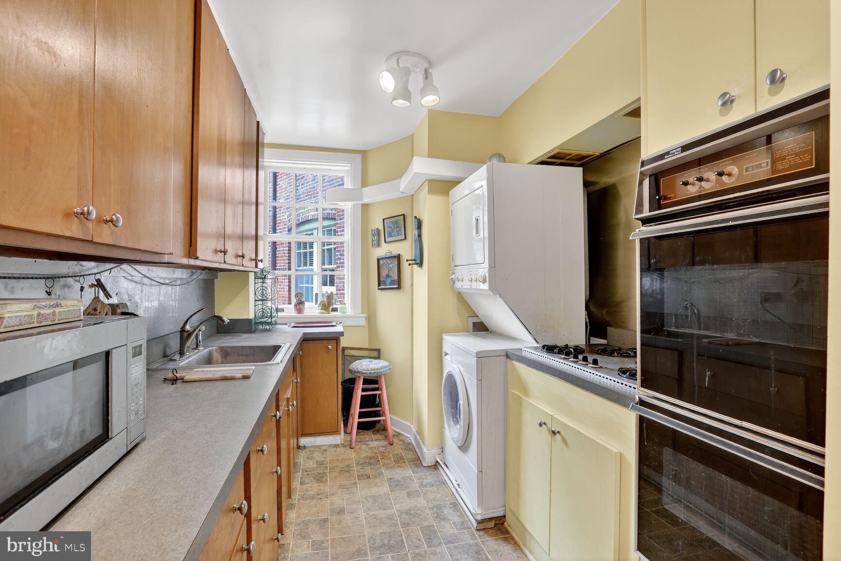 TUSCANY-CANTERBURY - Residential