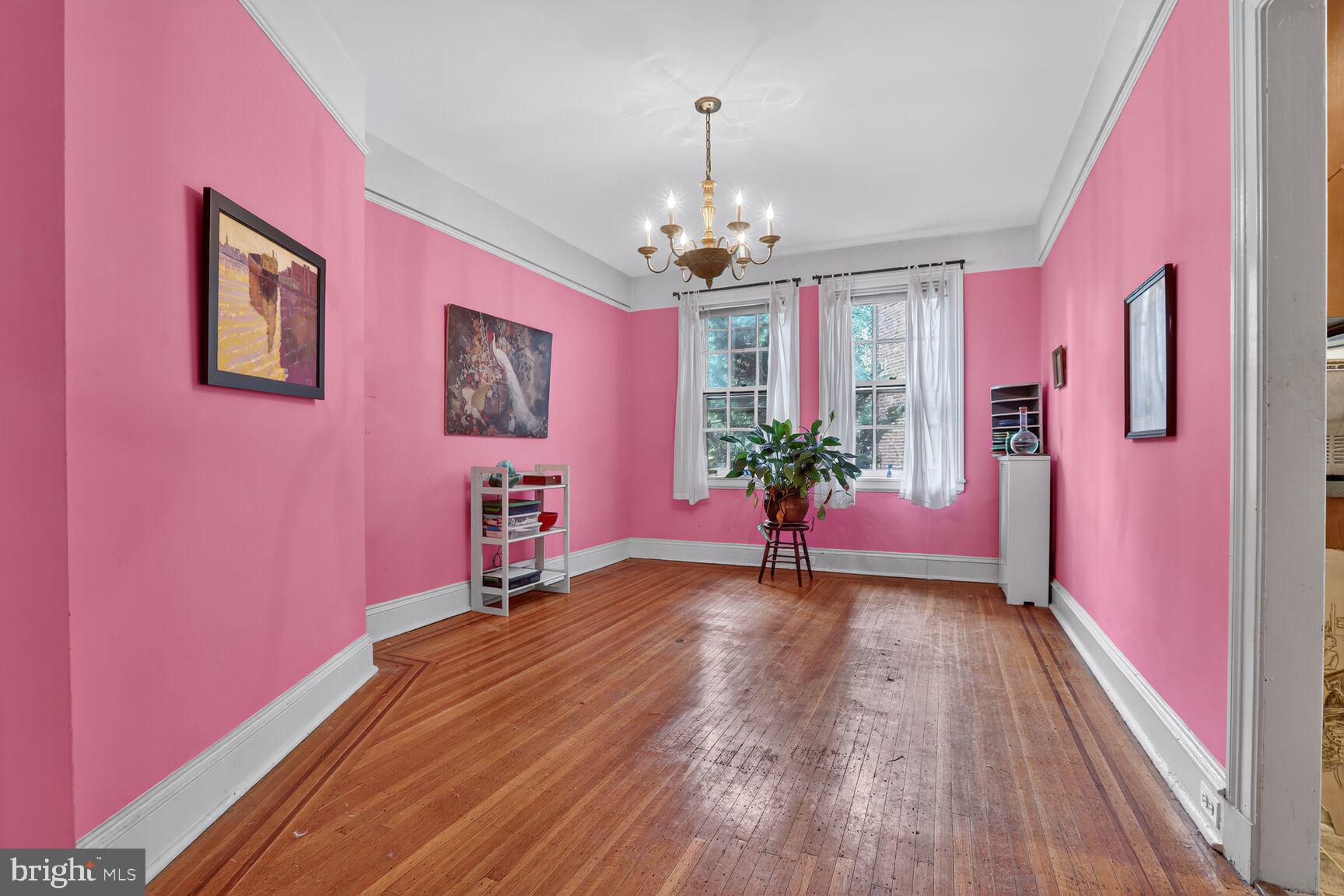 TUSCANY-CANTERBURY - Residential