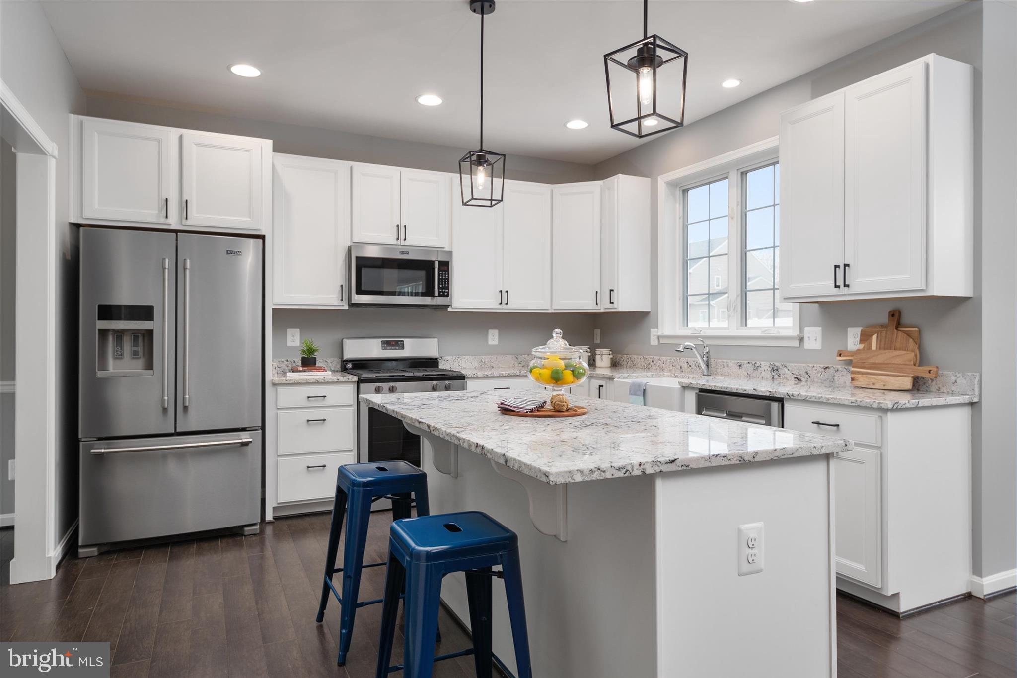 NORTH BROOK - Residential