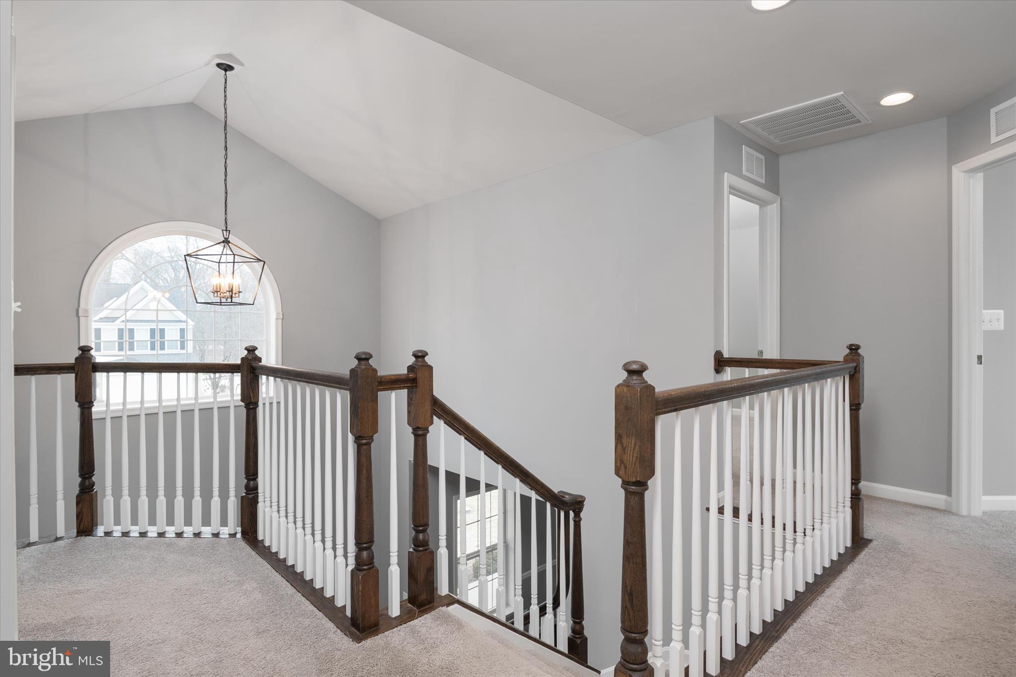 NORTH BROOK - Residential