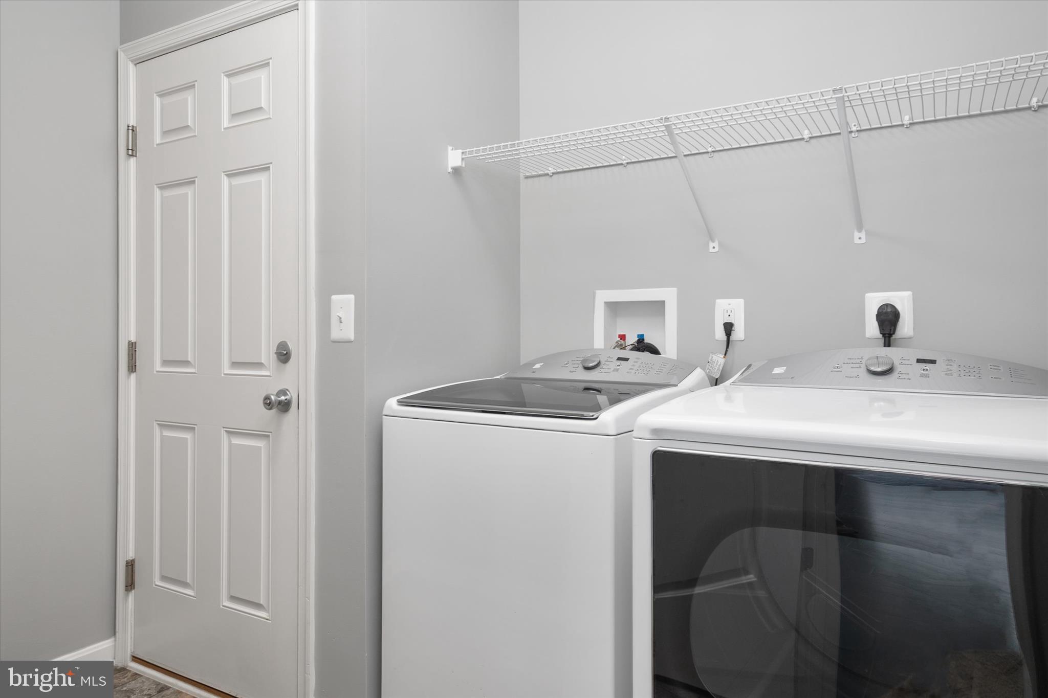 NORTH BROOK - Residential