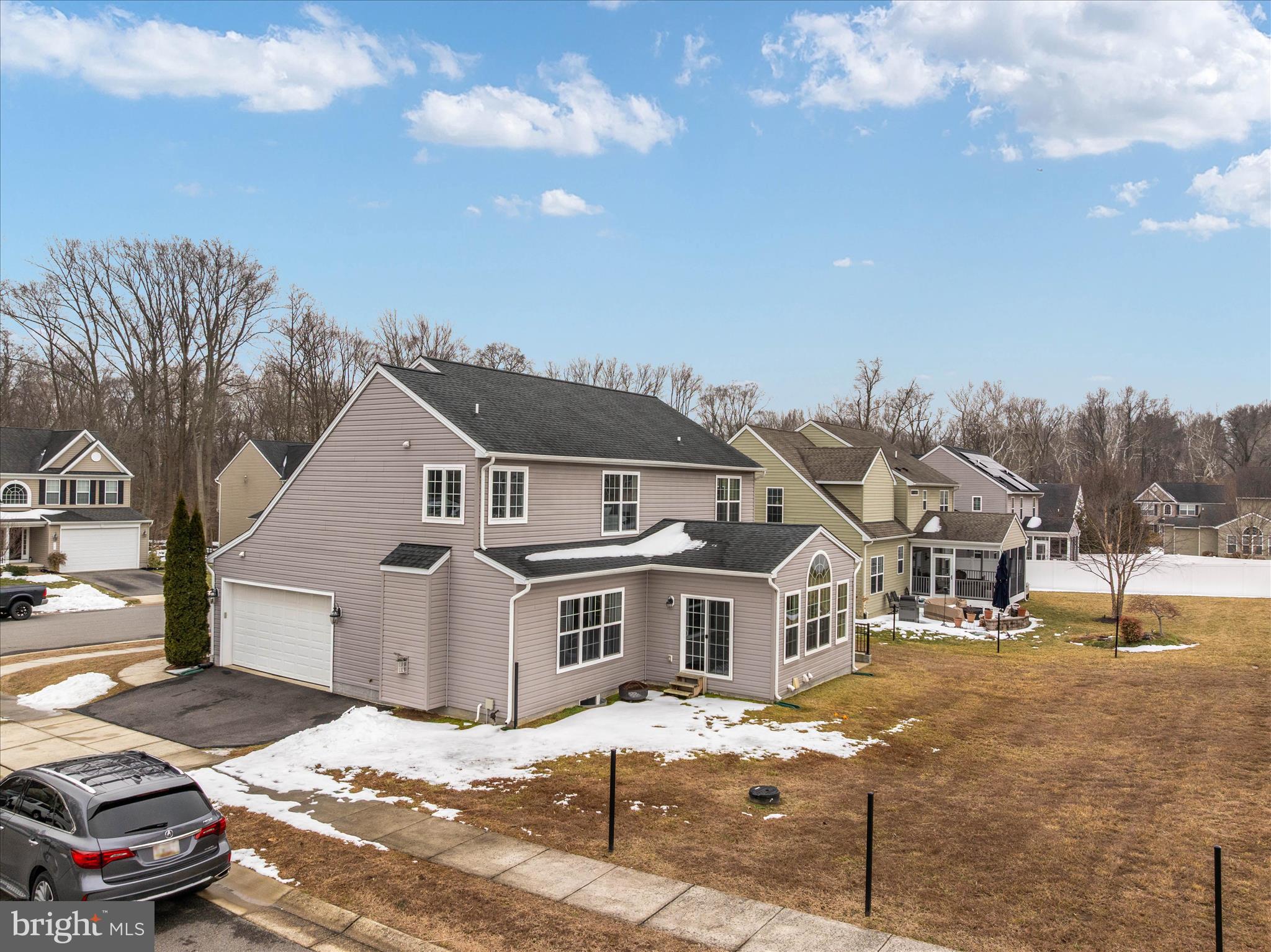 NORTH BROOK - Residential