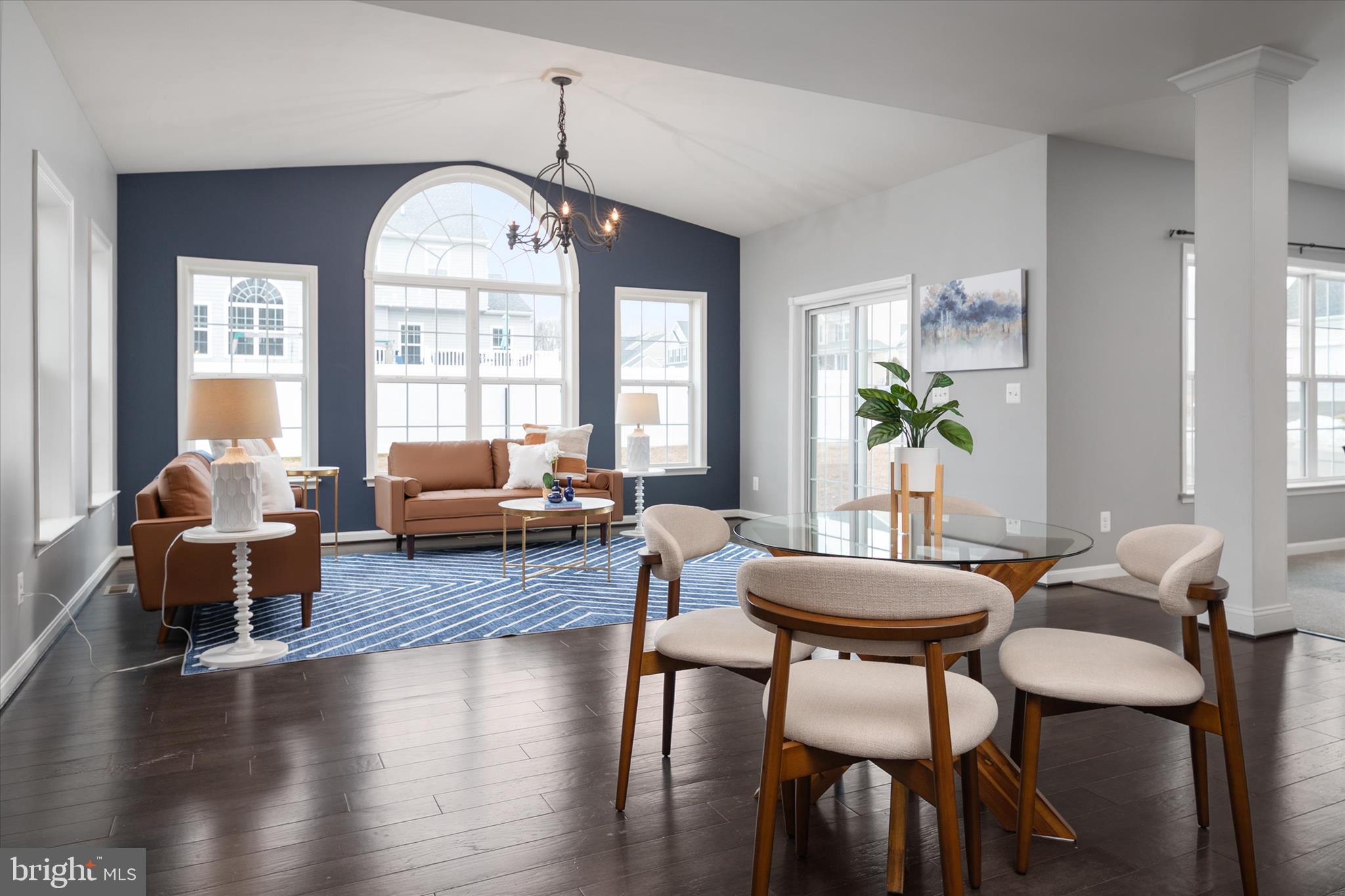 NORTH BROOK - Residential