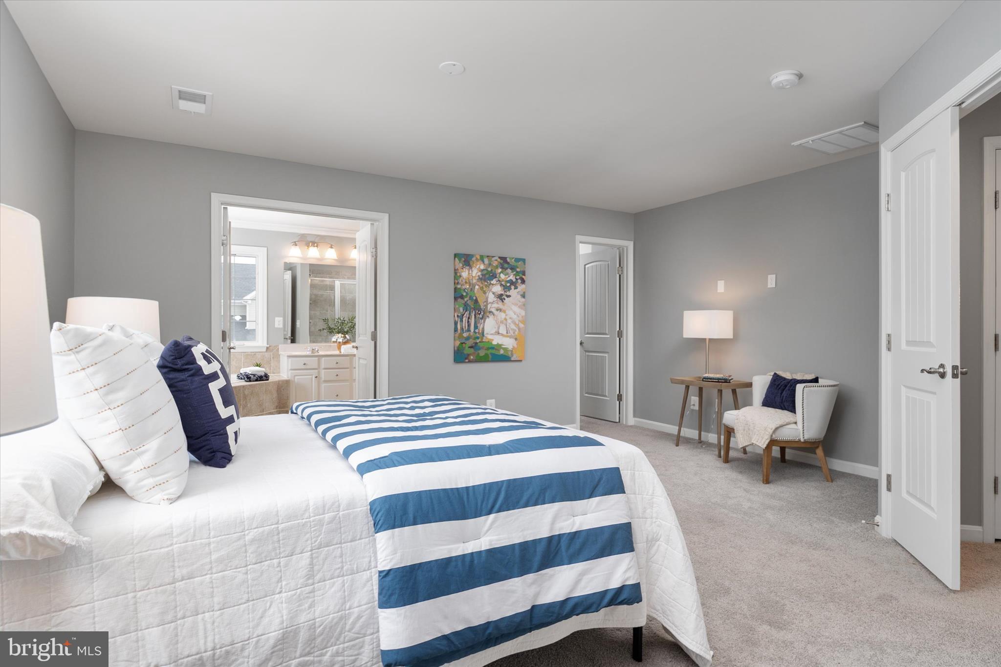 NORTH BROOK - Residential