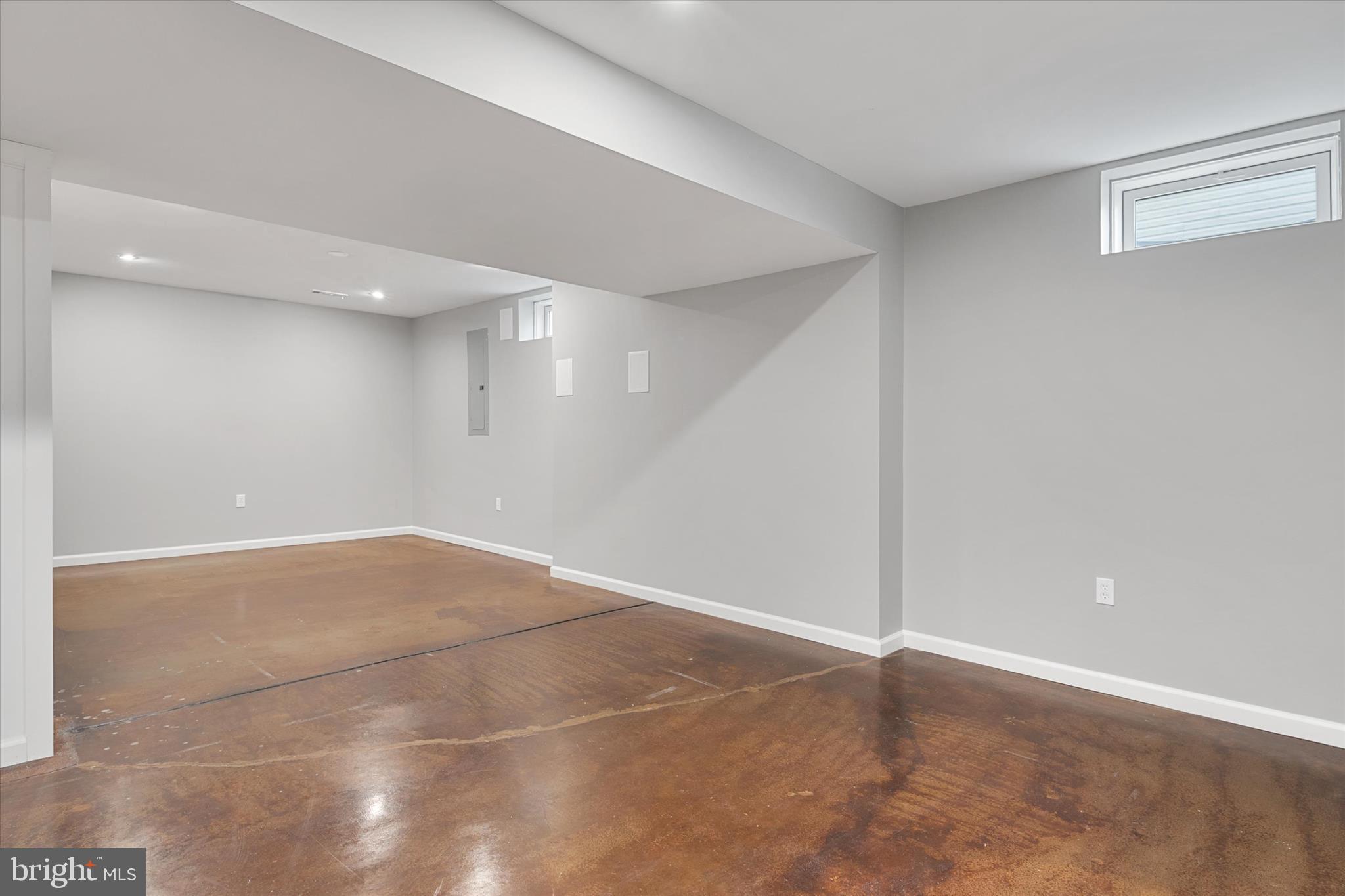 NORTH BROOK - Residential