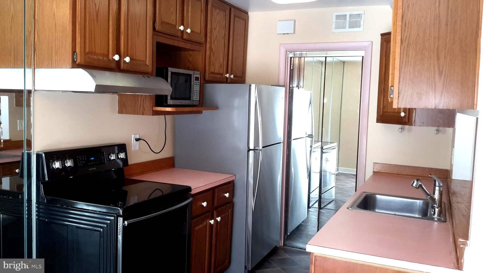 BROOKSHIRE - Residential Lease