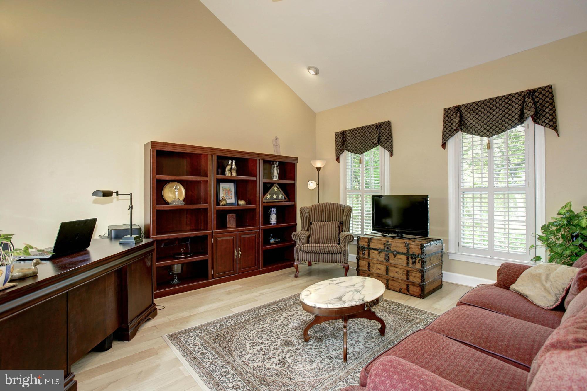 LITTLE ROCKY RUN - Residential