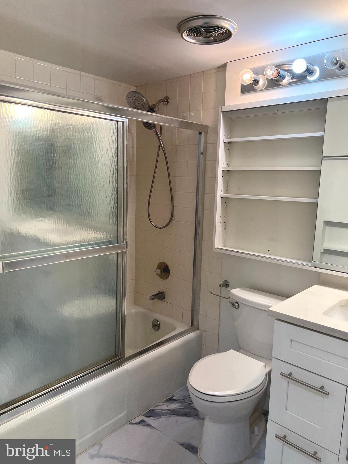 STEVENSON VILLAGE CONDO - Residential Lease