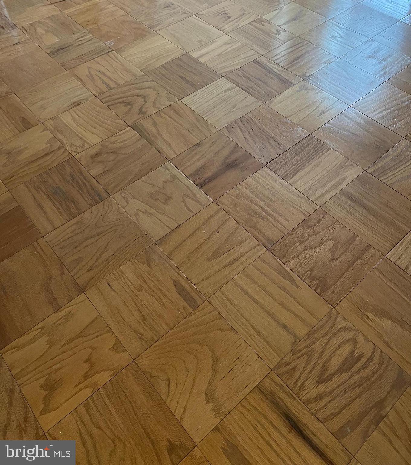 STEVENSON VILLAGE CONDO - Residential Lease