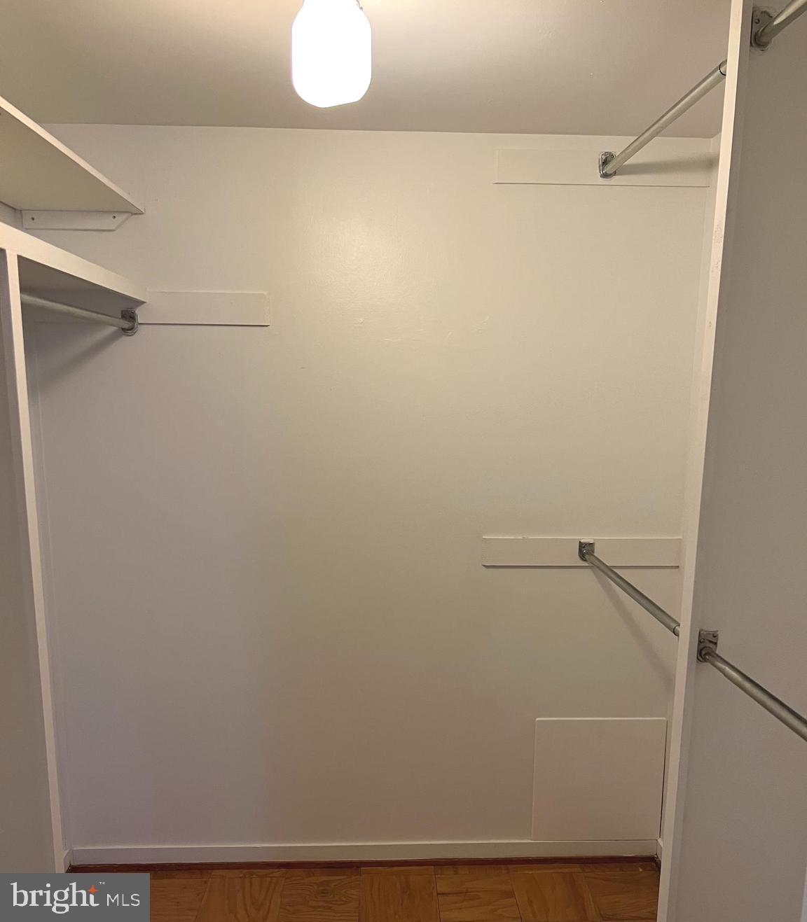 STEVENSON VILLAGE CONDO - Residential Lease