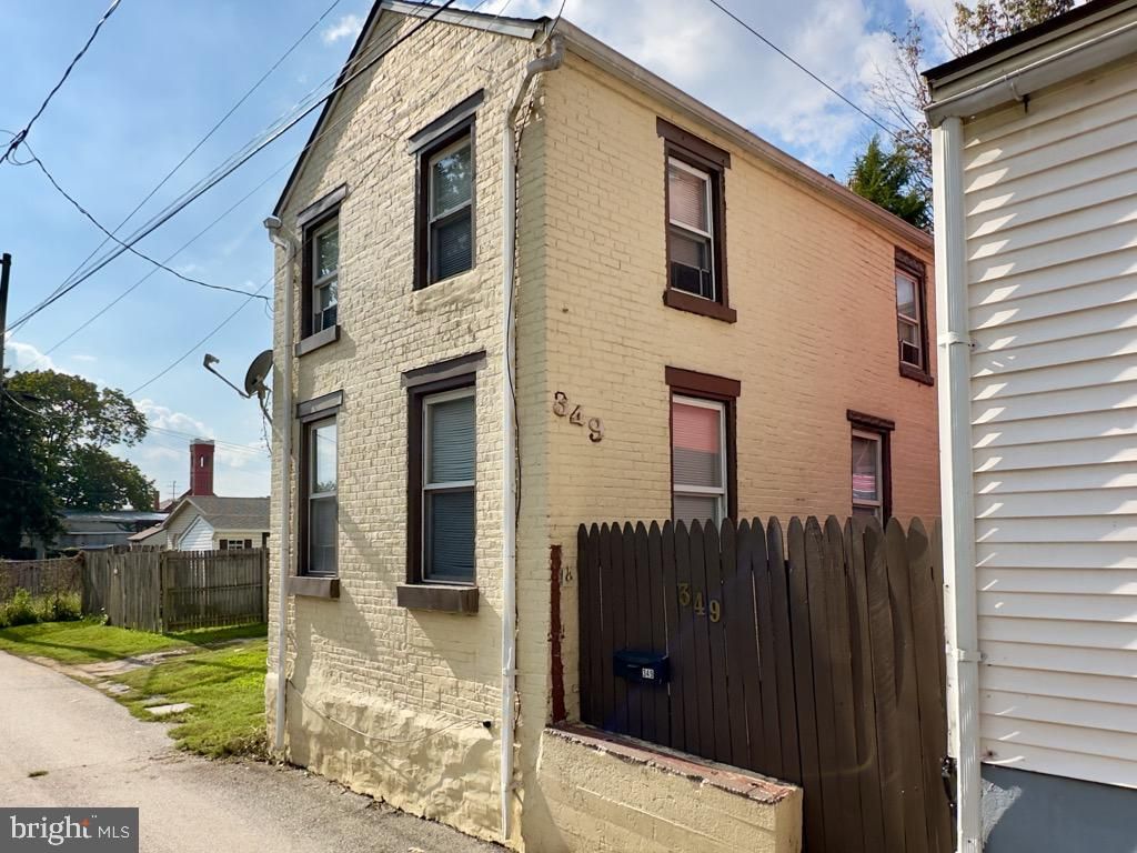 Photo of 349 AVENUE J, COLUMBIA, PA 17512 (MLS # PALA2041718)