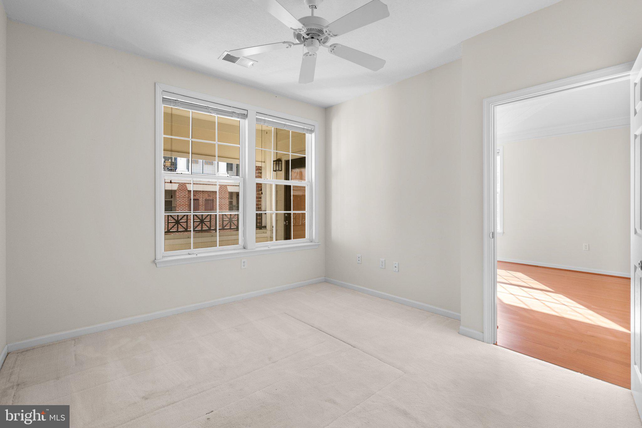 THE COLONNADE AT KENTLANDS - Residential Lease