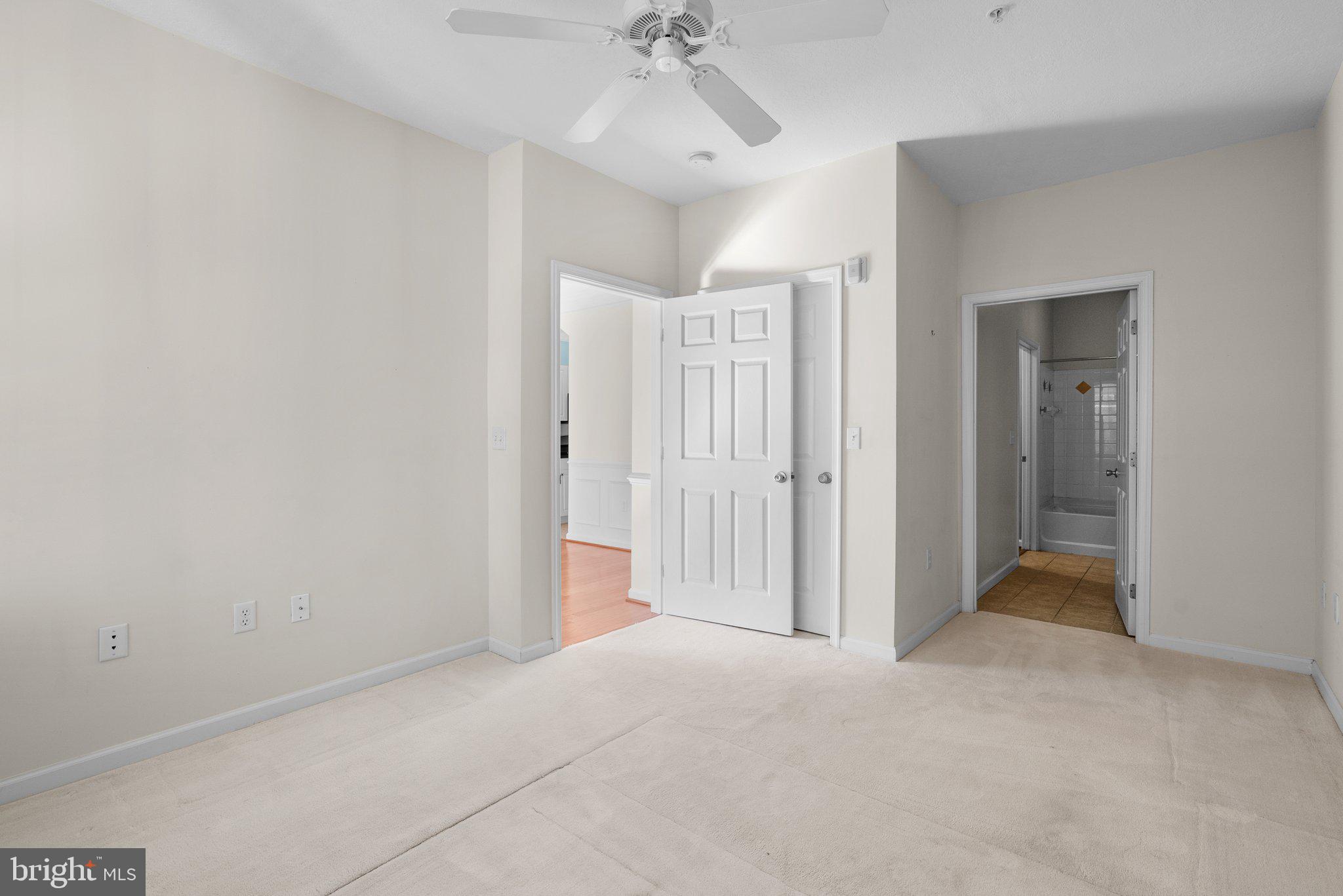 THE COLONNADE AT KENTLANDS - Residential Lease