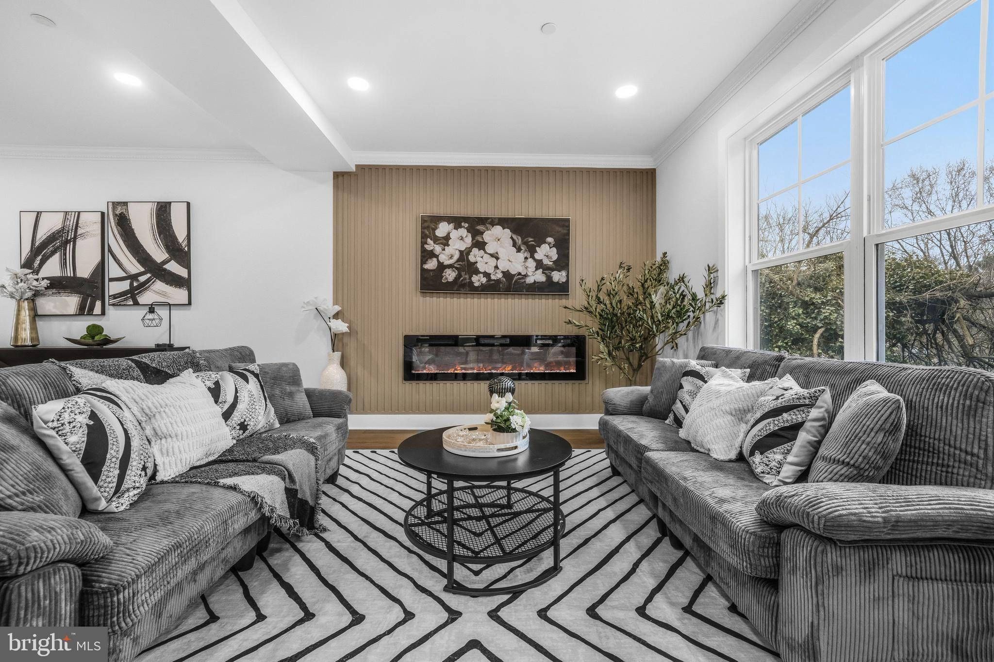 WOODMOOR - Residential