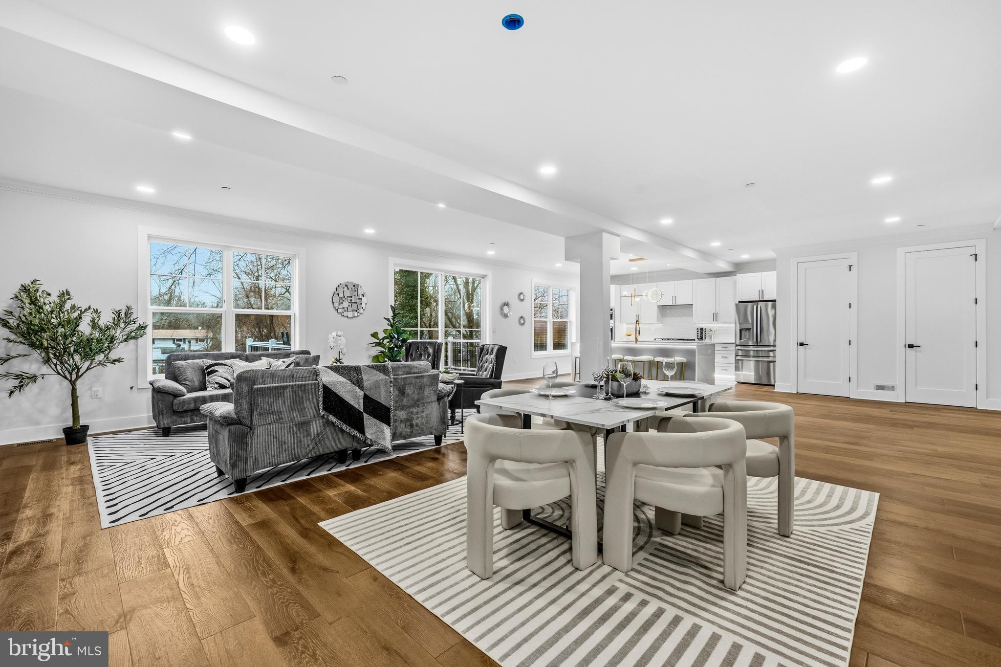 WOODMOOR - Residential