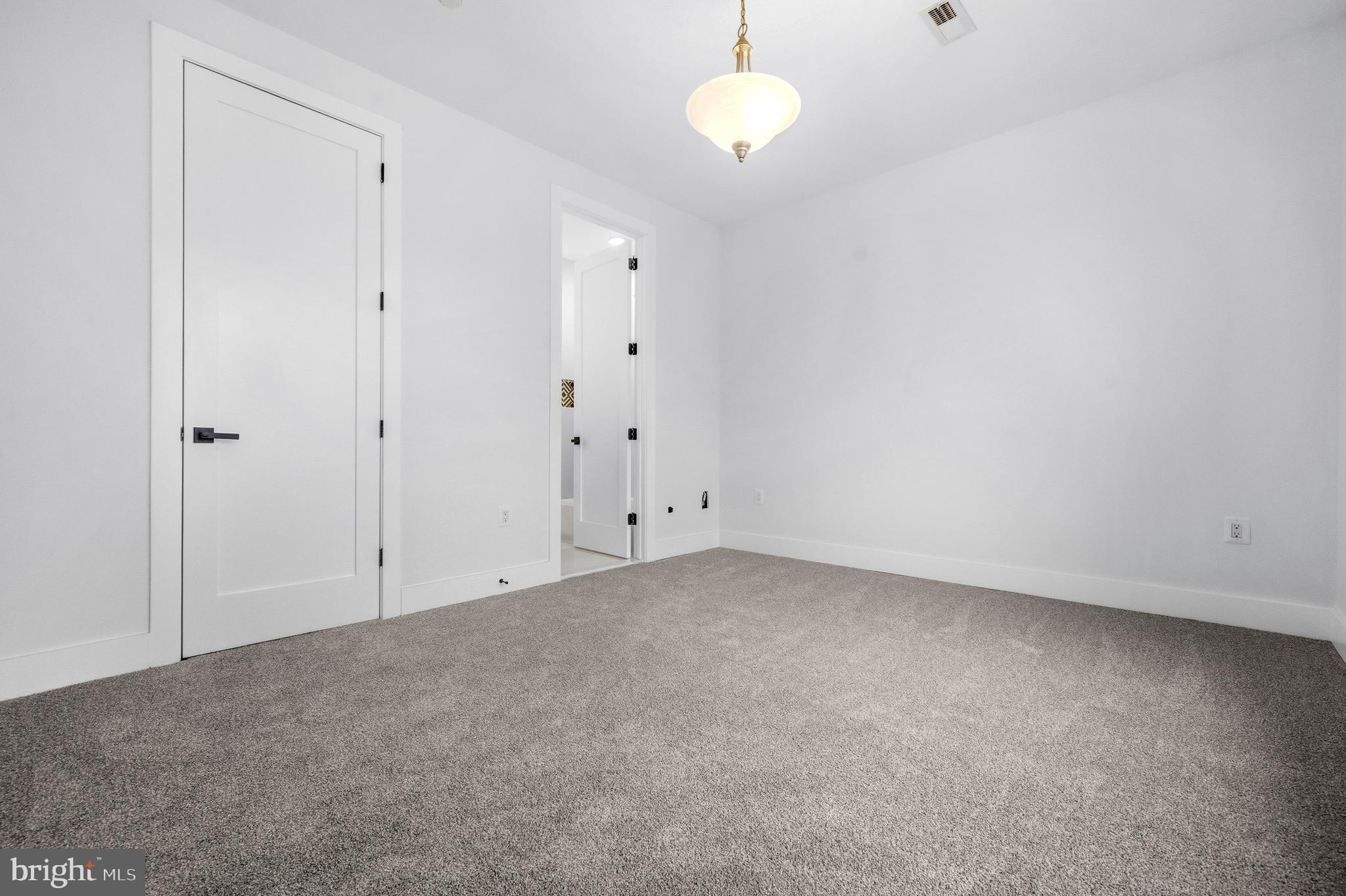 WOODMOOR - Residential