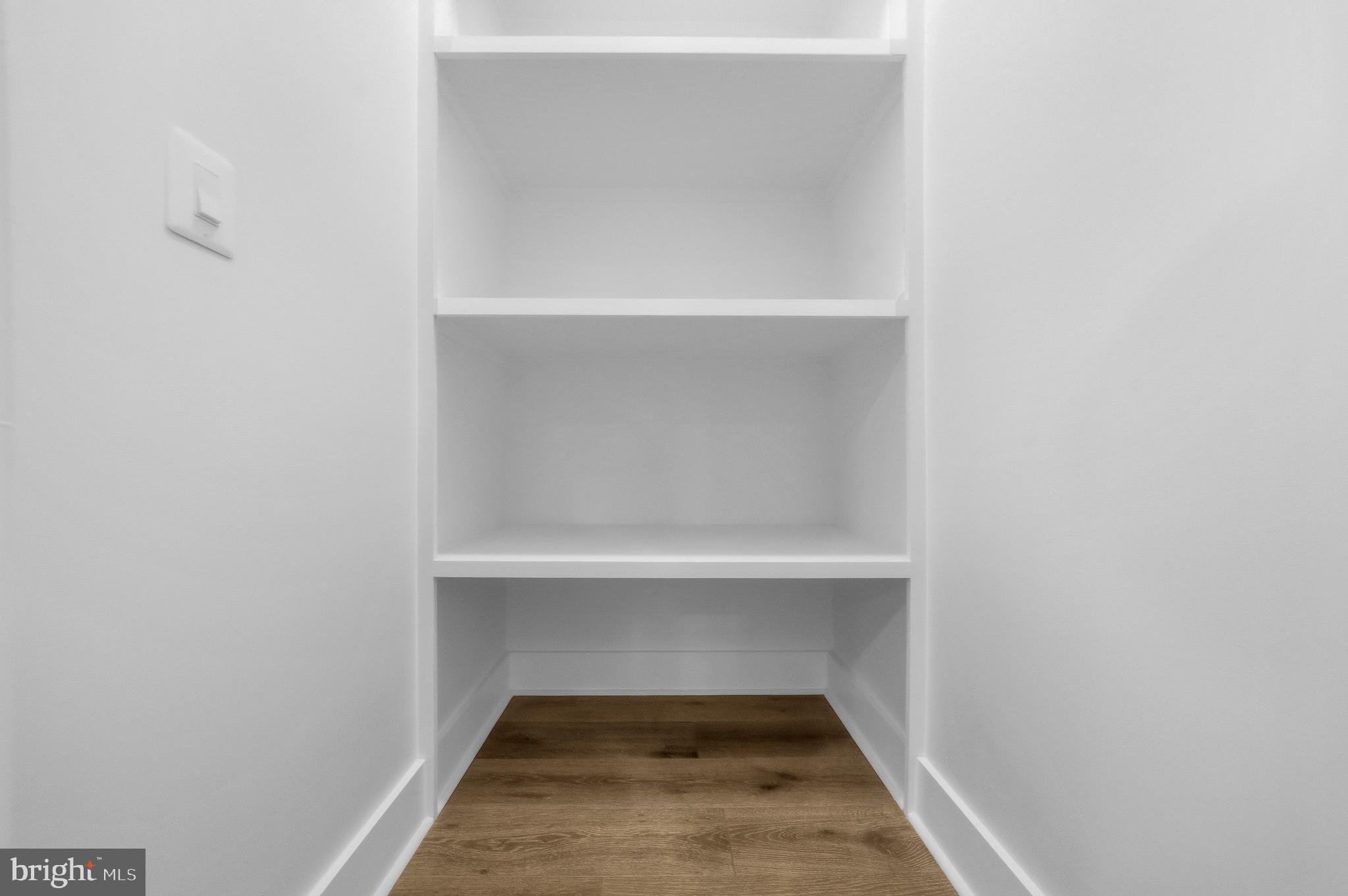 WOODMOOR - Residential