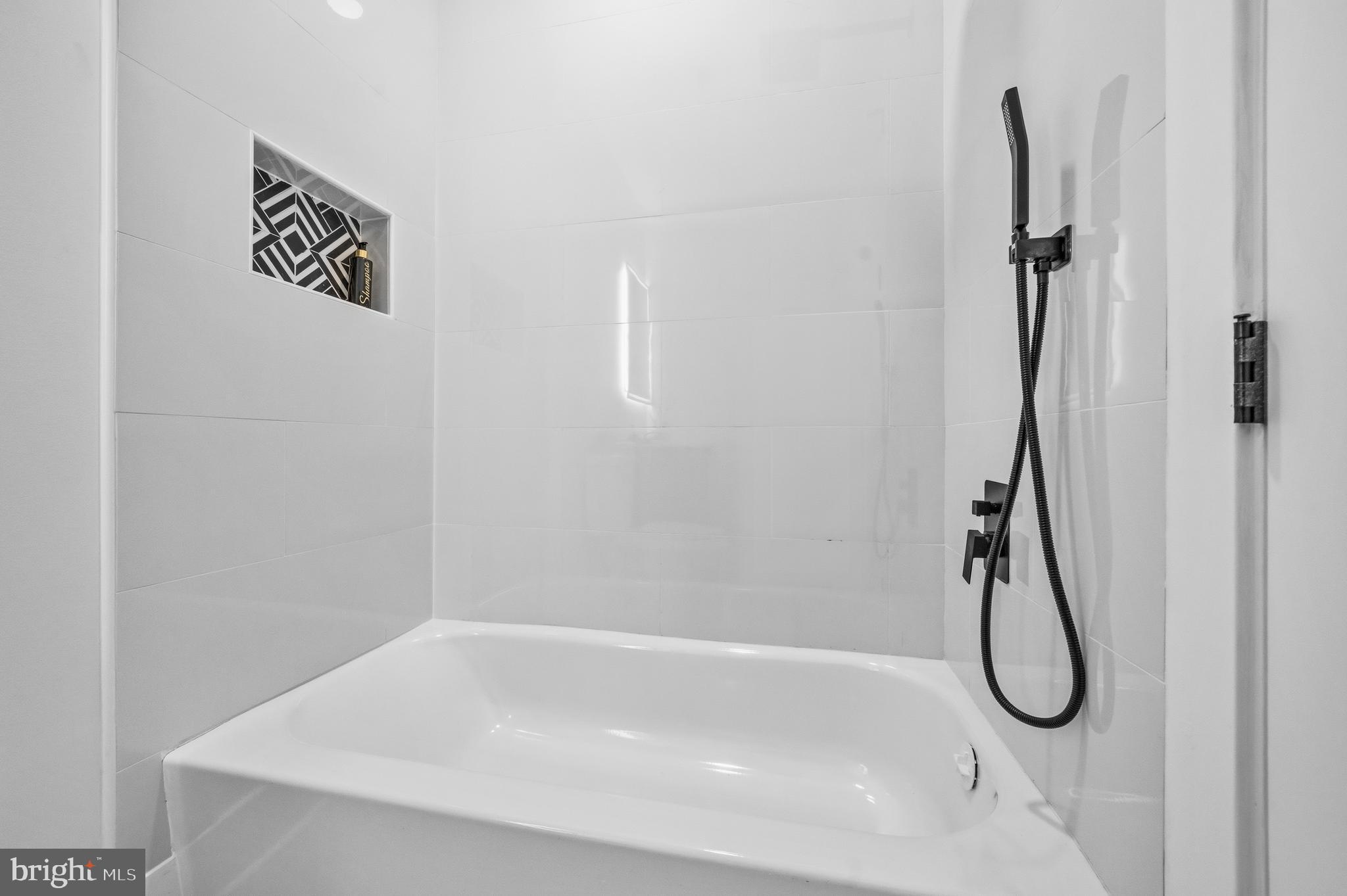 WOODMOOR - Residential