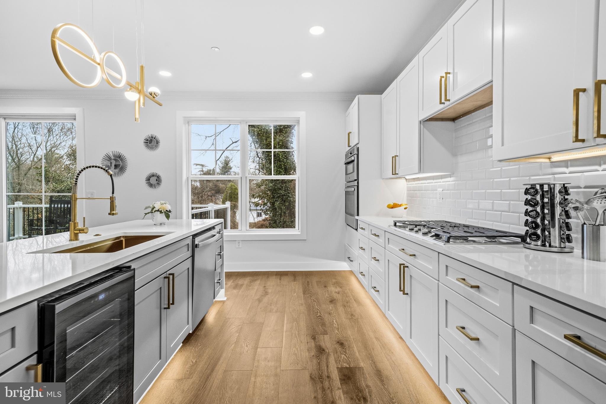 WOODMOOR - Residential