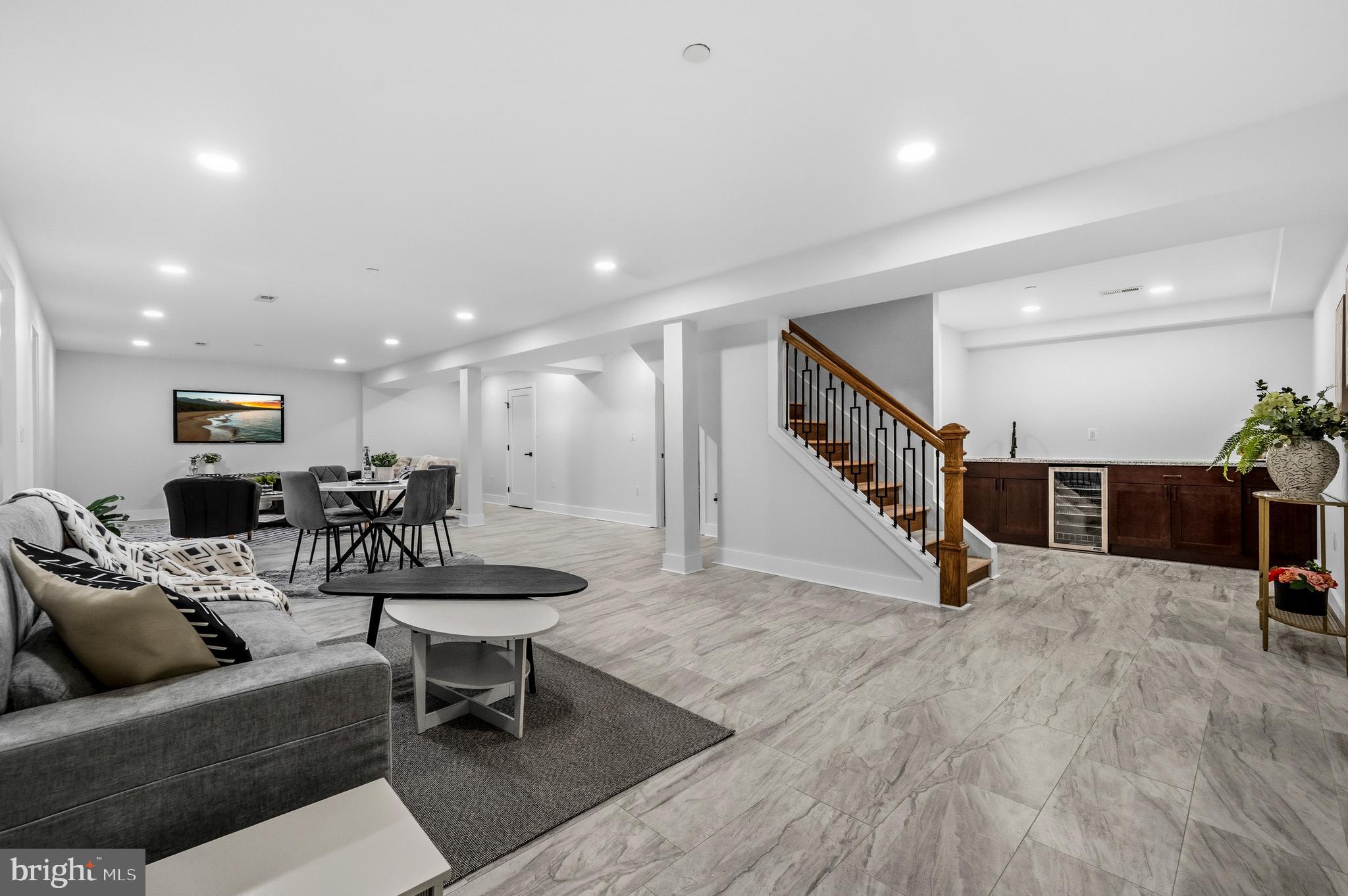 WOODMOOR - Residential