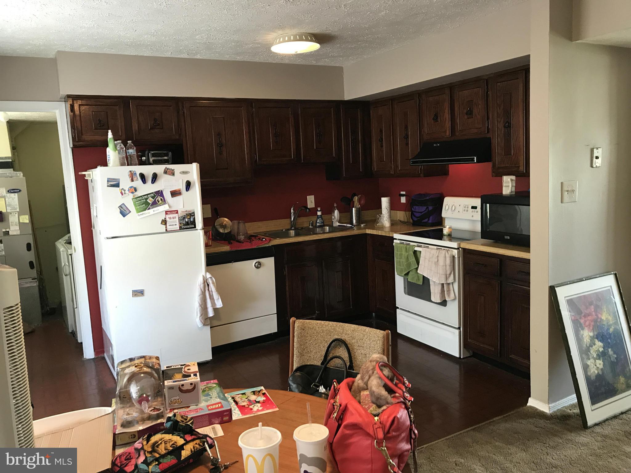 NORTHVIEW AT LAKE VILLAGE - Residential