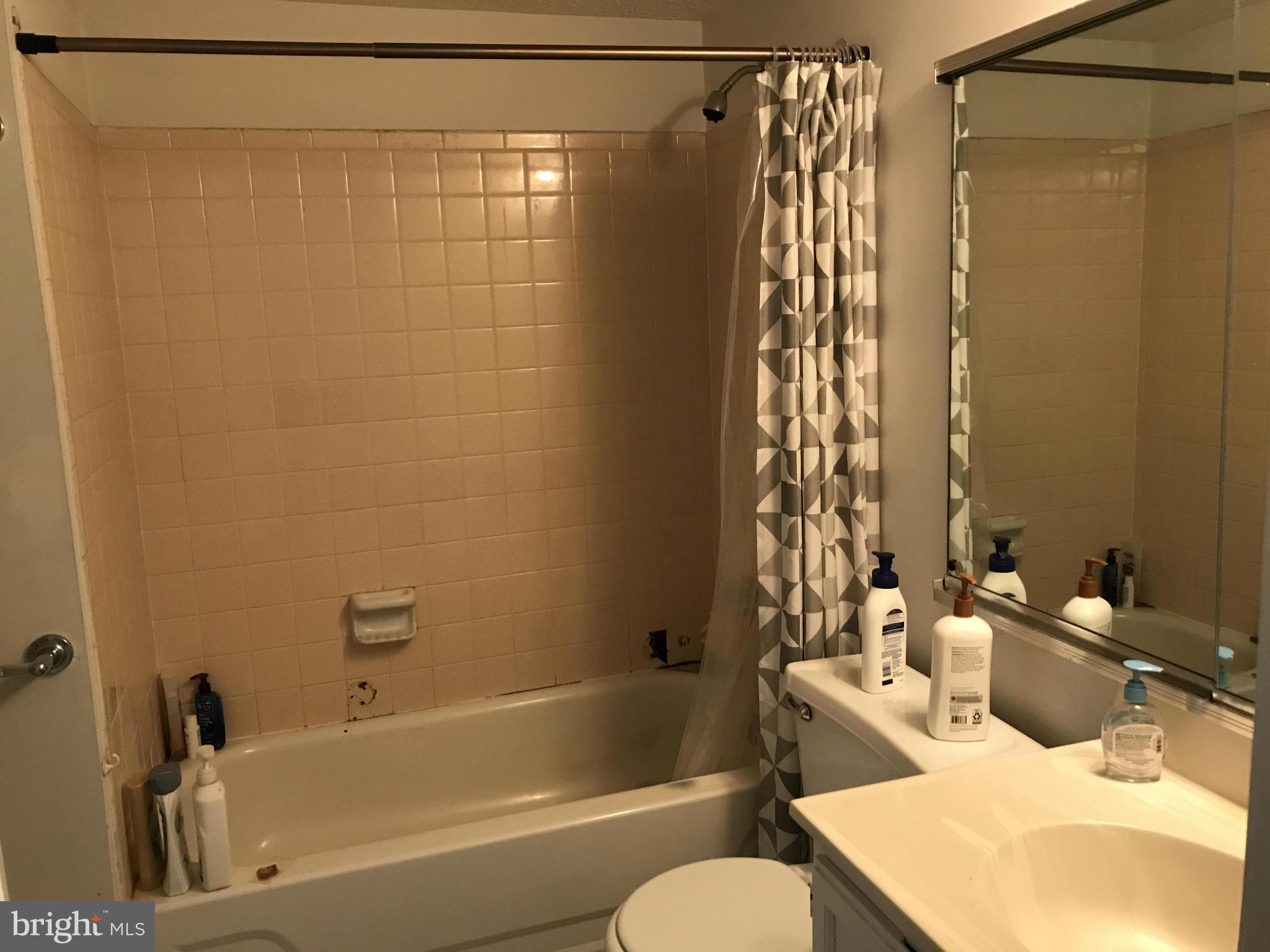 NORTHVIEW AT LAKE VILLAGE - Residential