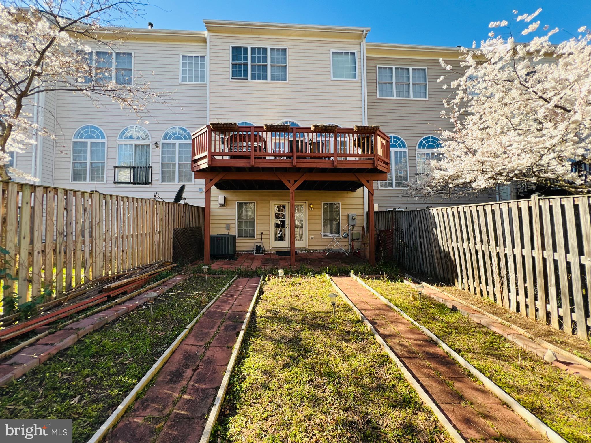 STONE RIDGE NORTH - Residential