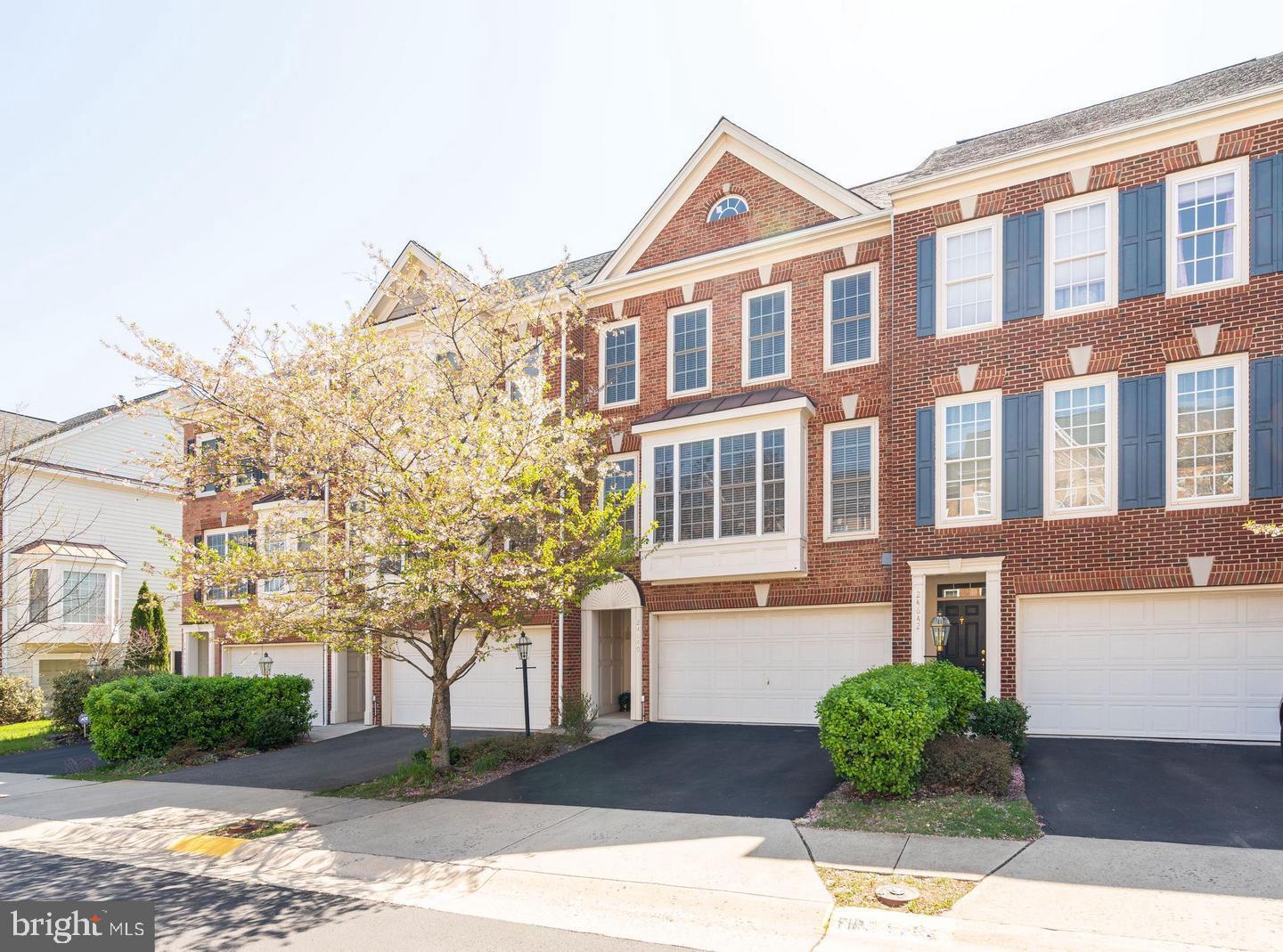 STONE RIDGE NORTH - Residential