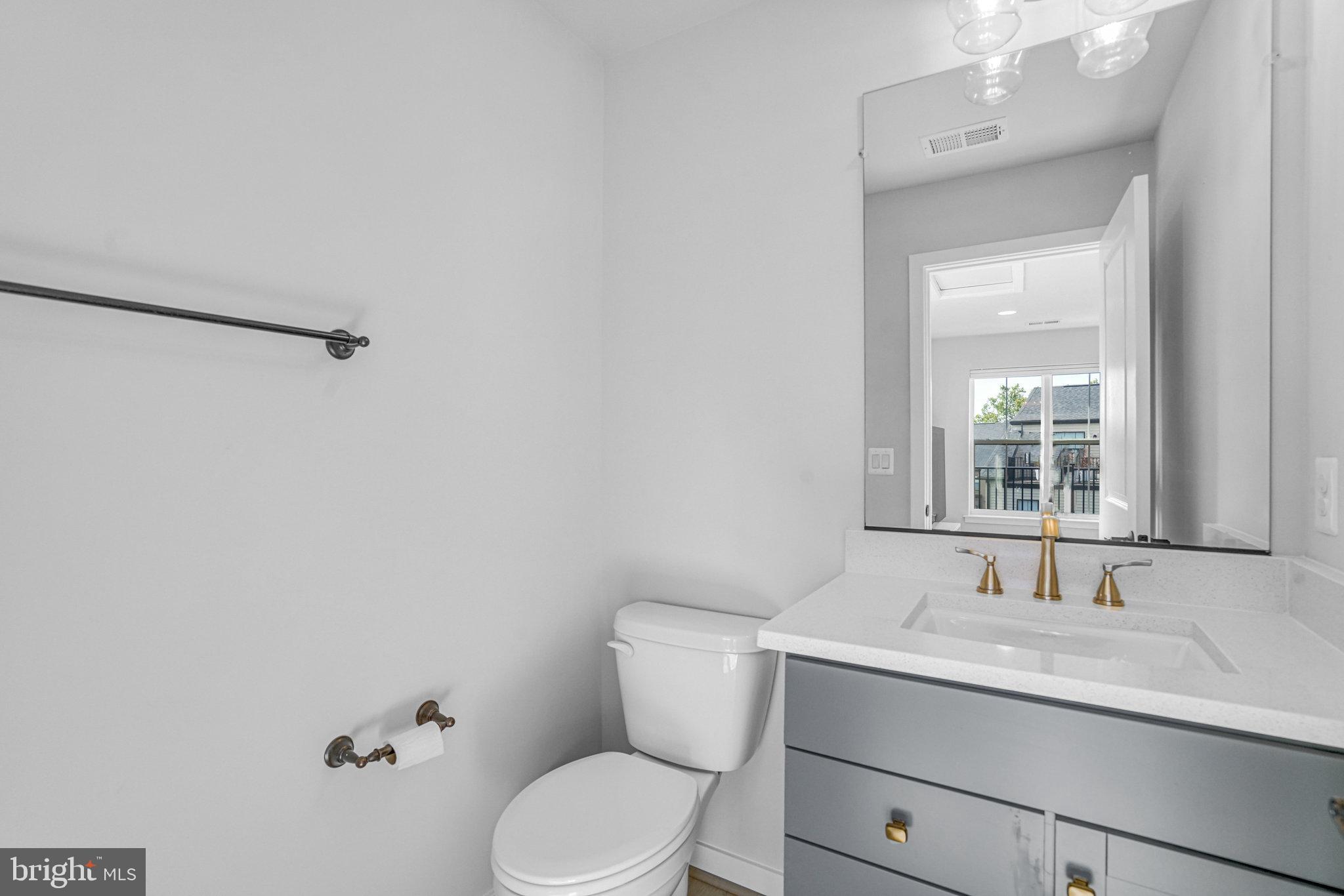 BREN POINTE - Residential