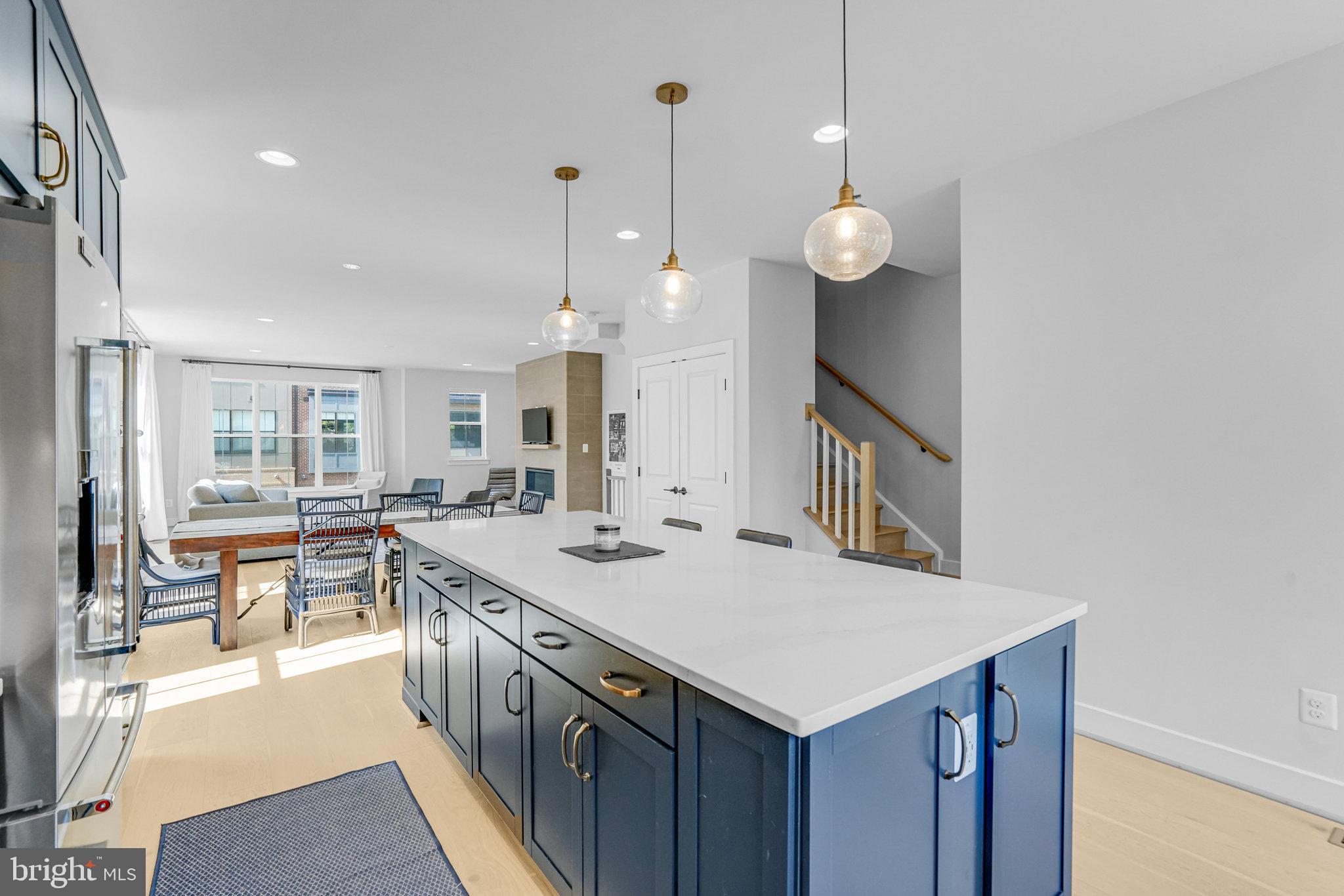 BREN POINTE - Residential