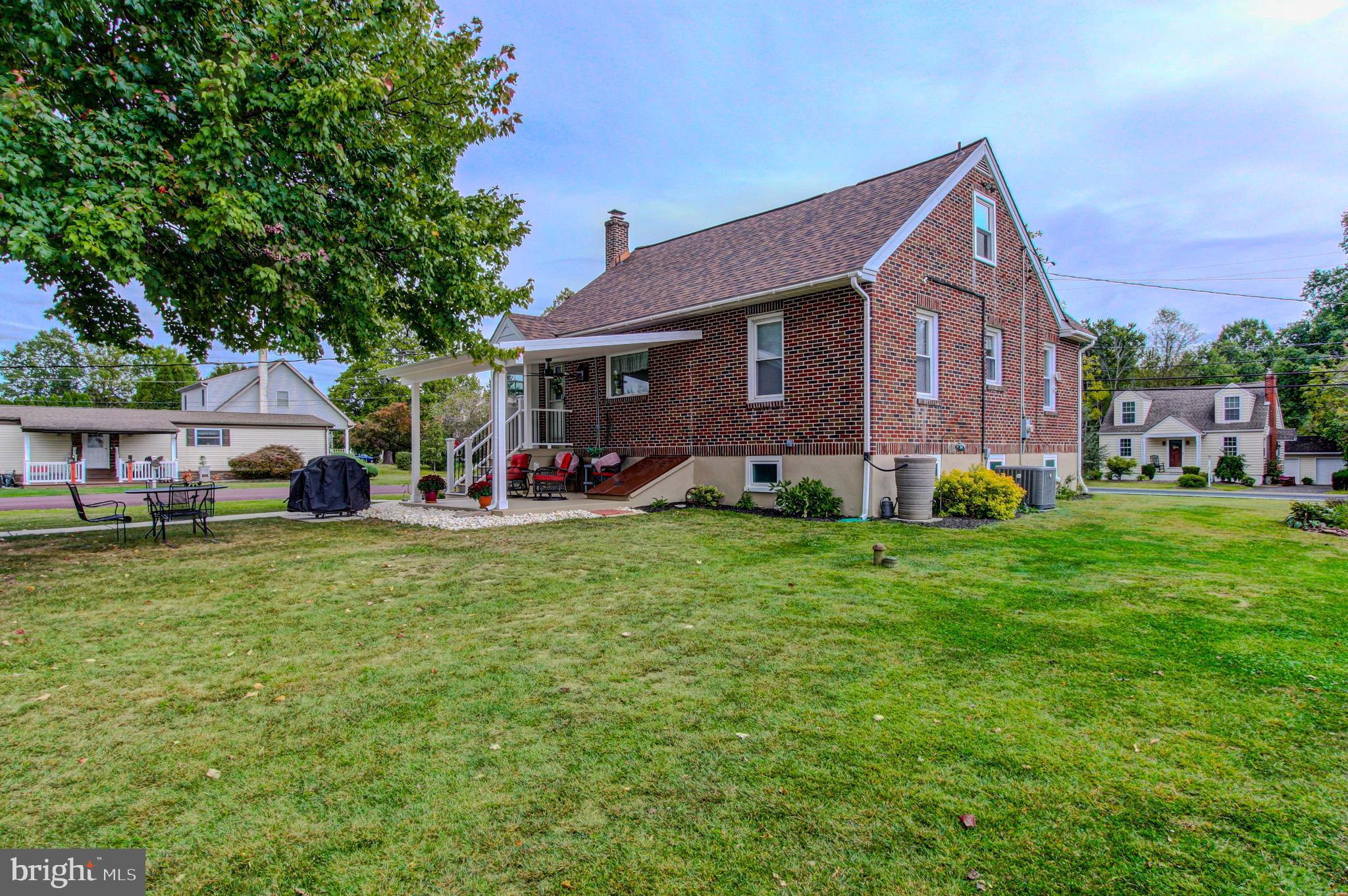 154 TRUMBAUERSVILLE ROAD