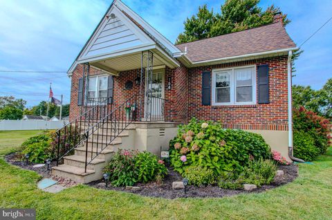 Photo of 154 Trumbauersville Road, QUAKERTOWN, PA 18951 (MLS # PABU2112642)