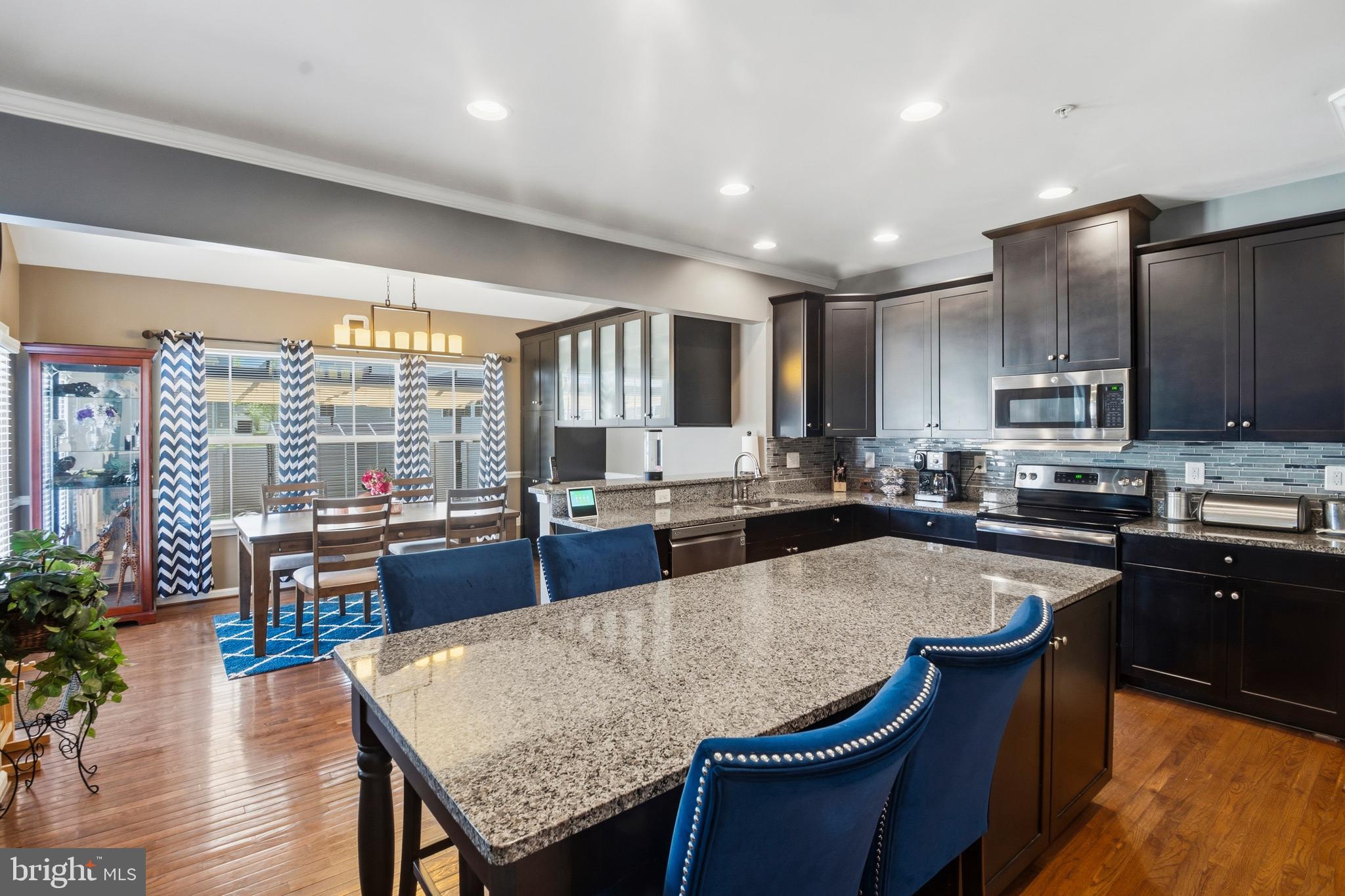 TANYARD COVE - Residential