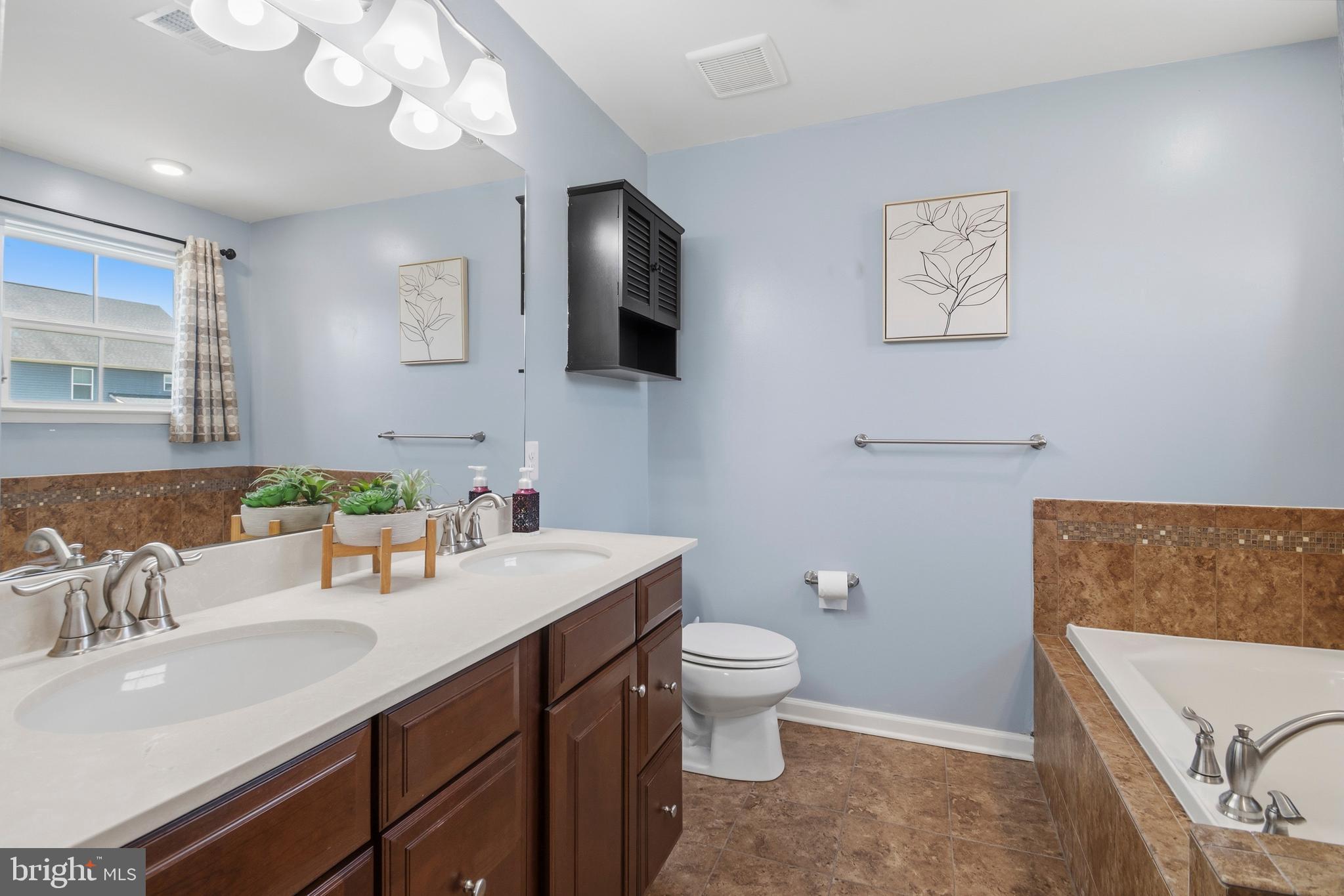 TANYARD COVE - Residential