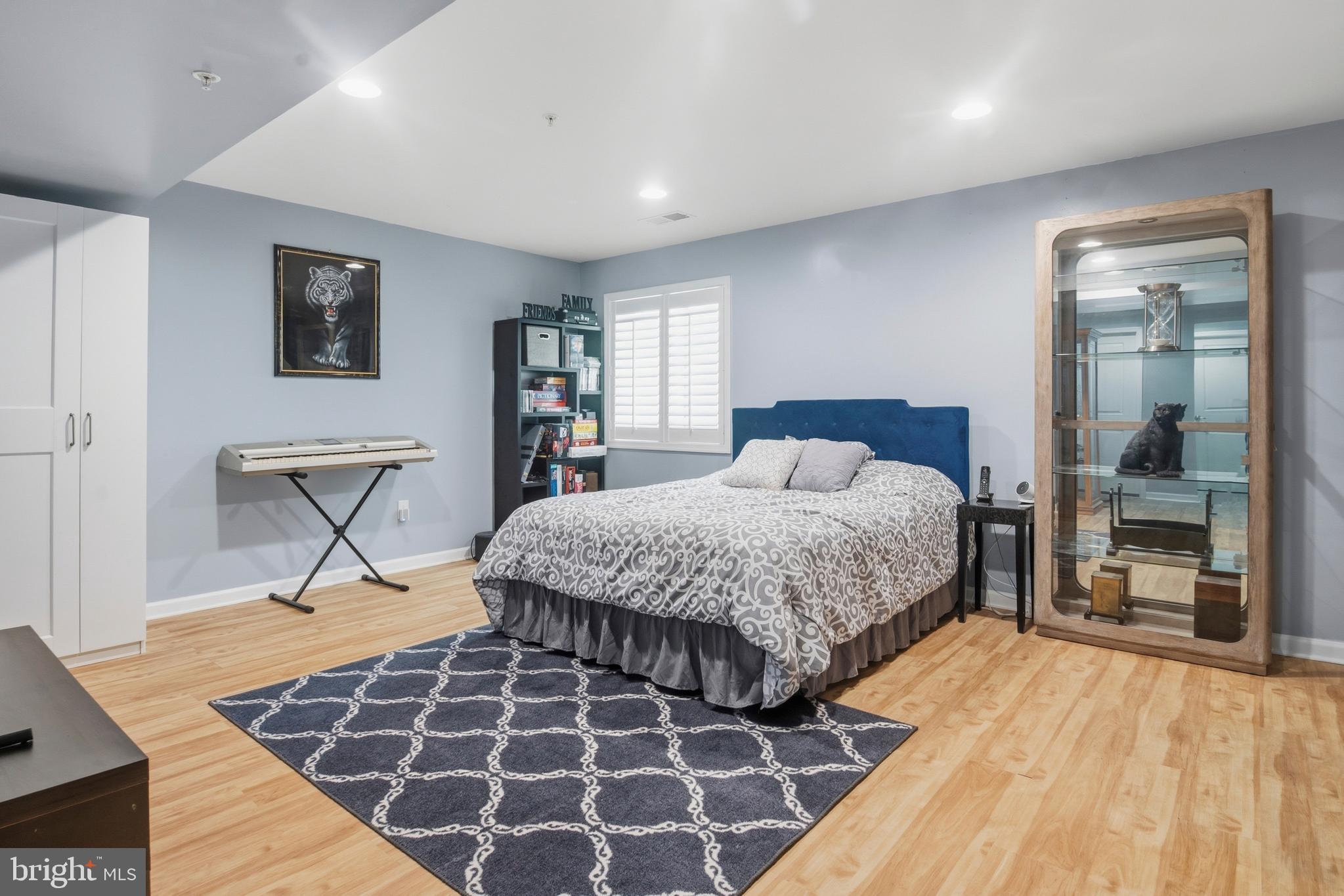 TANYARD COVE - Residential