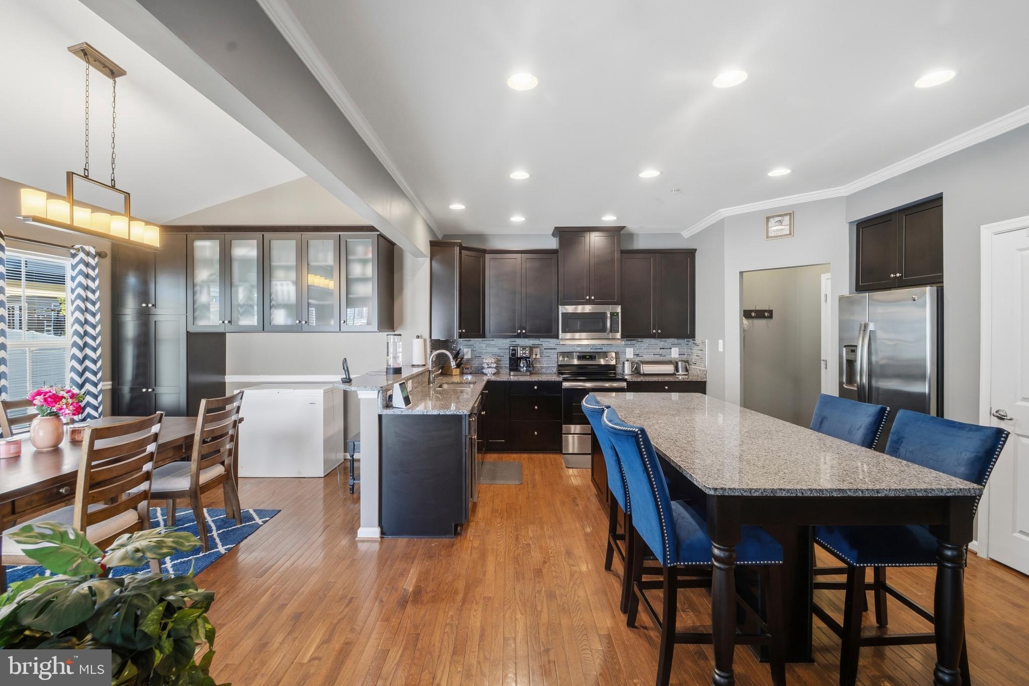 TANYARD COVE - Residential
