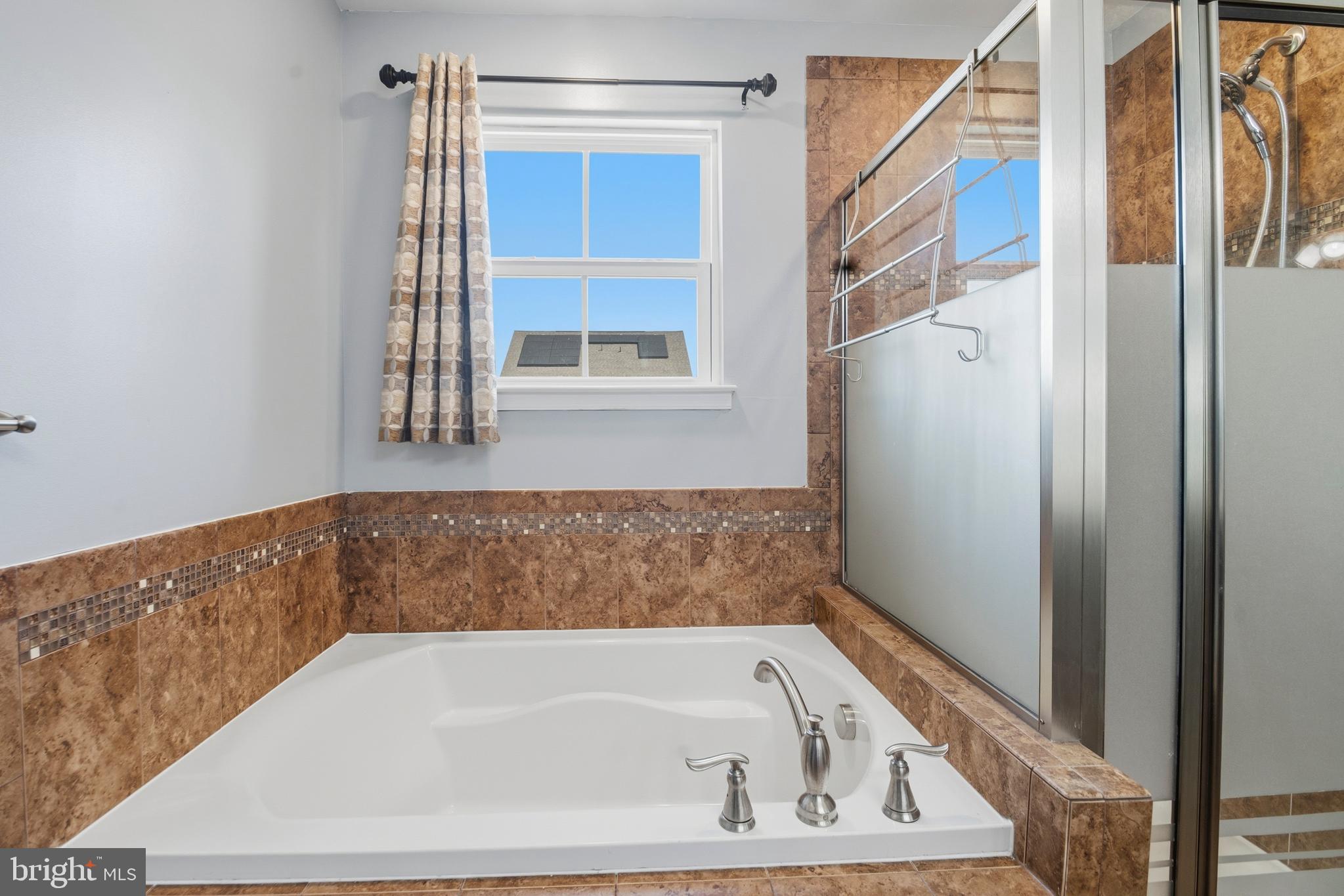TANYARD COVE - Residential