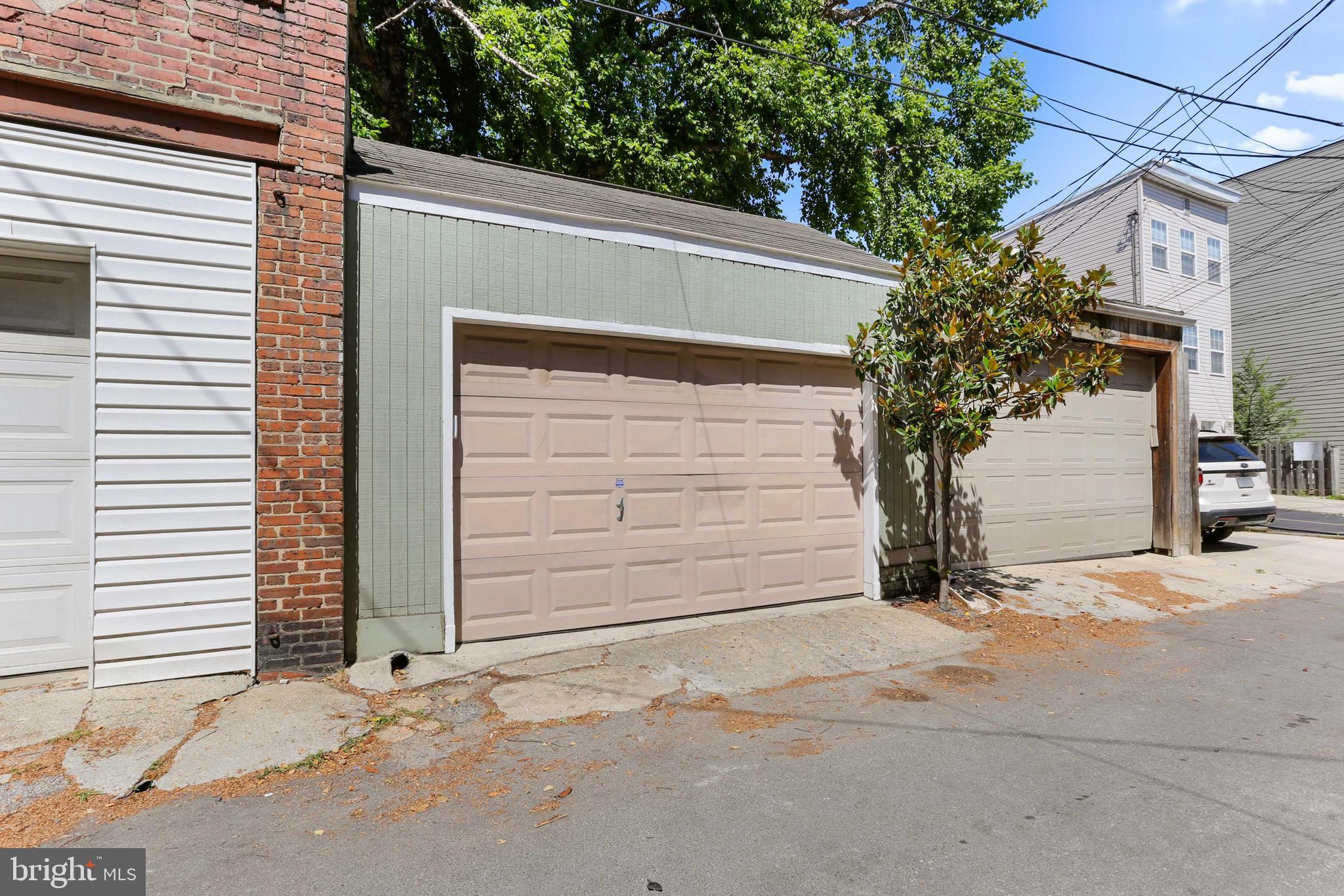 FEDERAL HILL HISTORIC DISTRICT - Residential