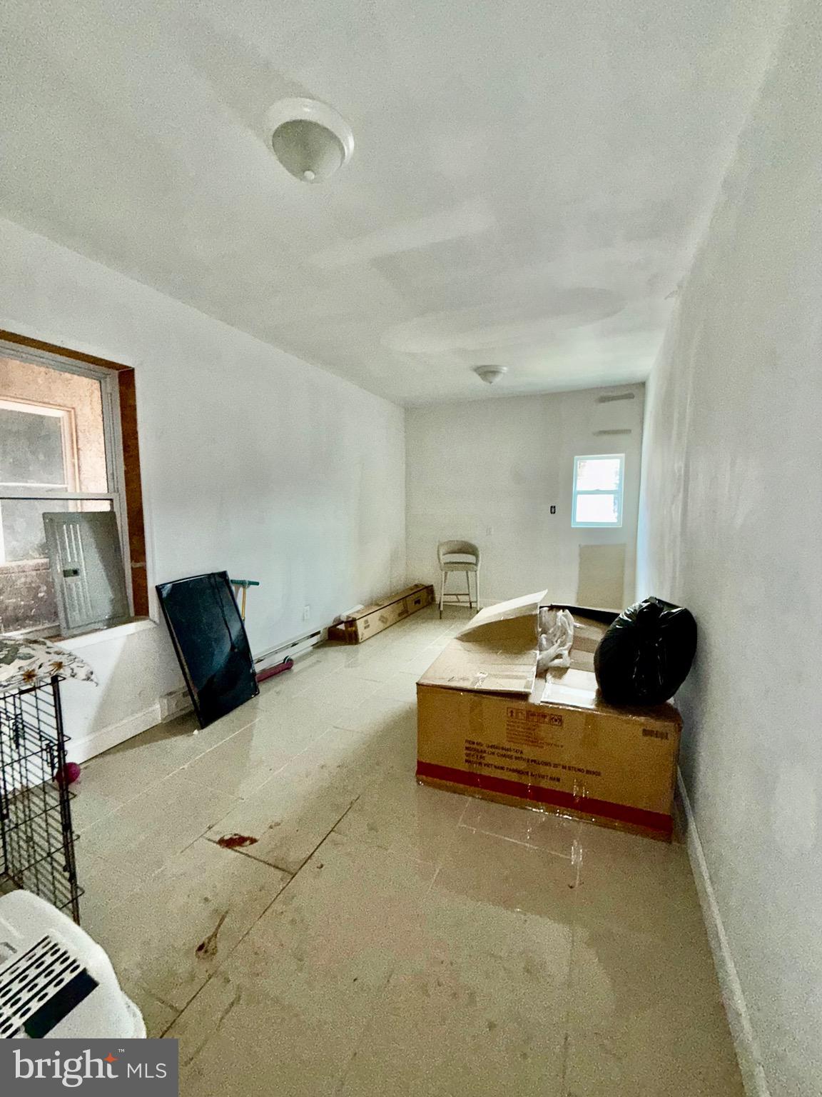 HARROWGATE - Commercial Sale