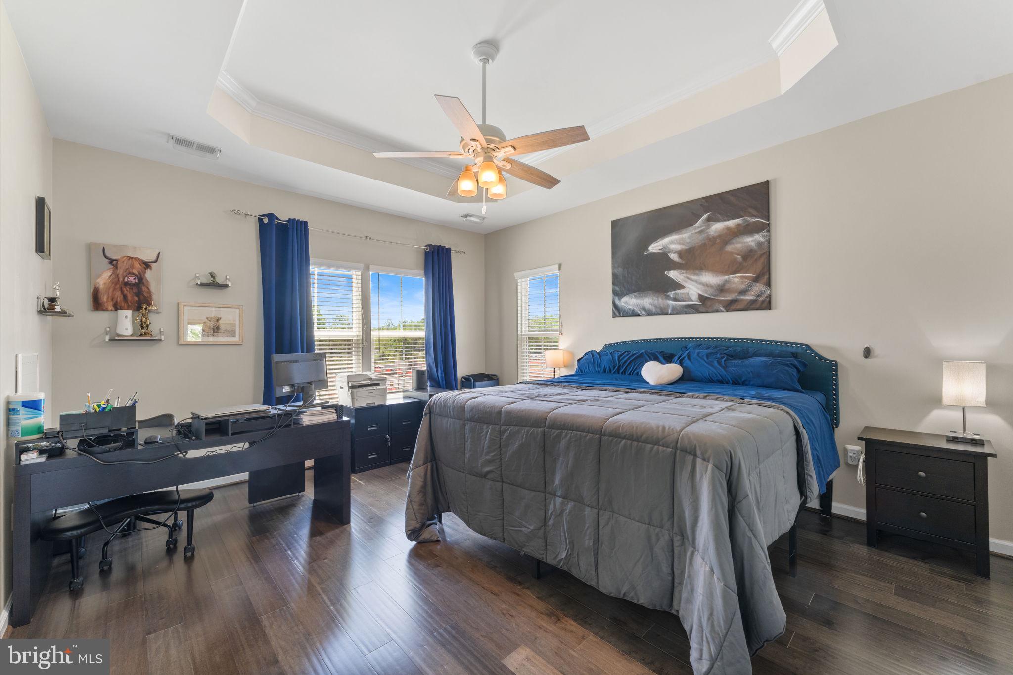BRADLEY SQUARE - Residential