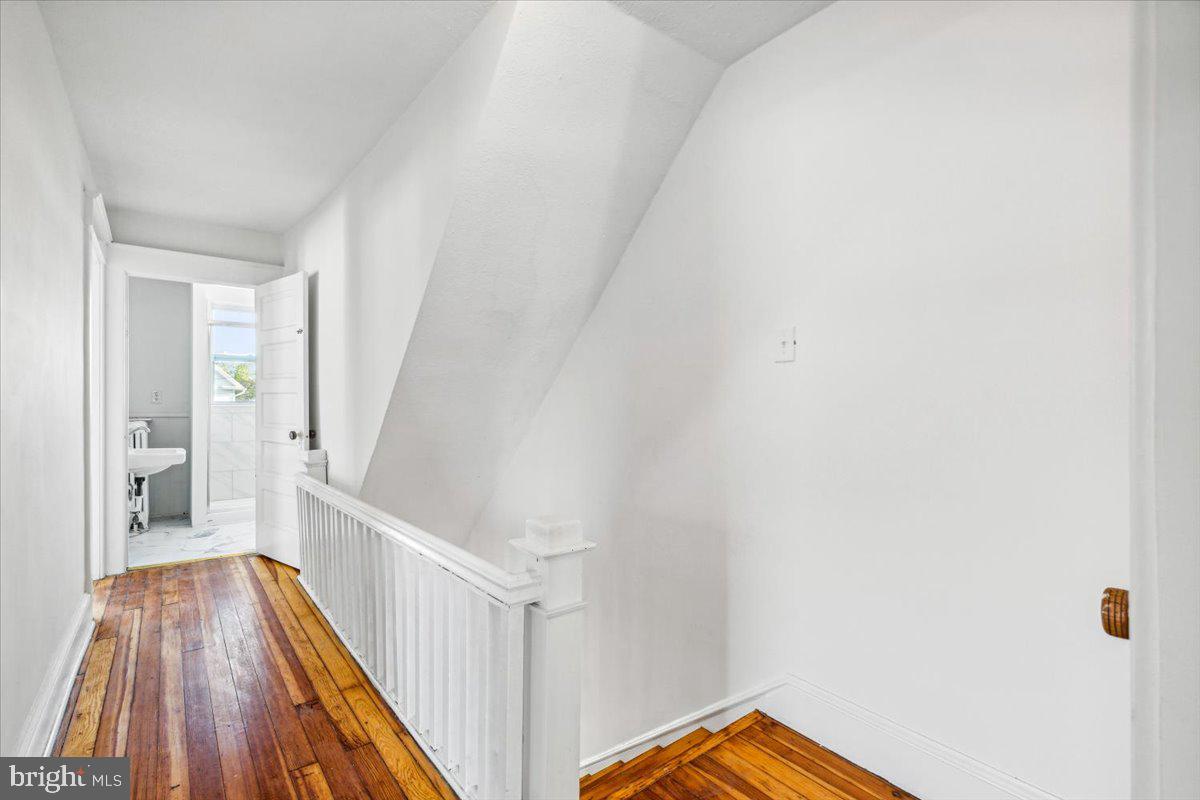 DOWNTOWN MARTINSBURG - Residential Lease