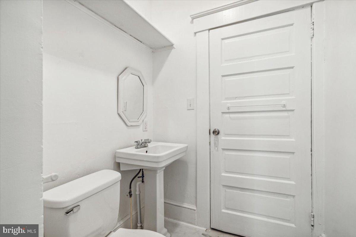 DOWNTOWN MARTINSBURG - Residential Lease